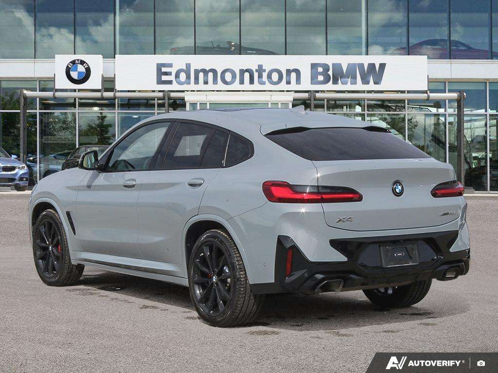 2025 BMW X4