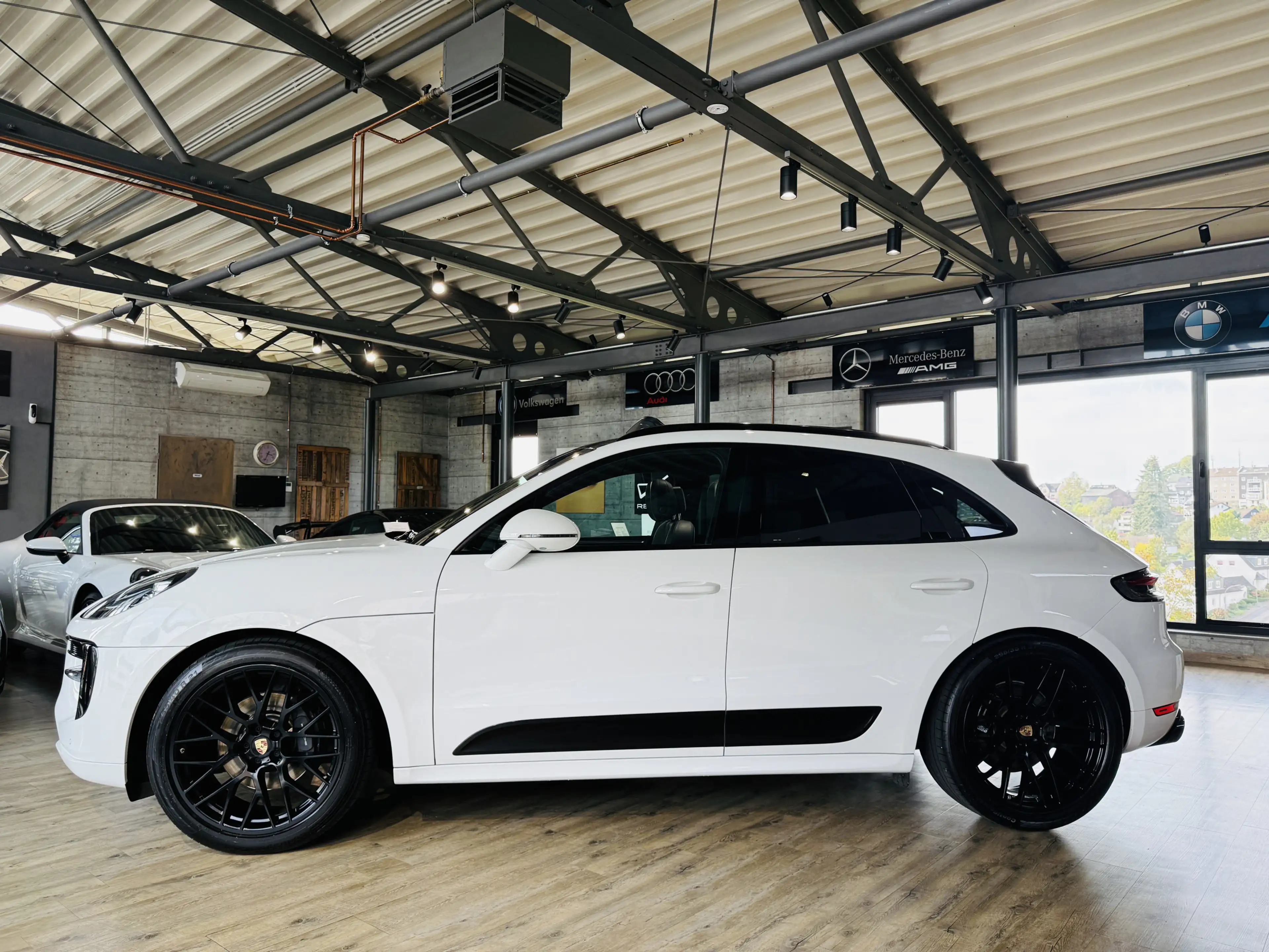 Porsche Macan PDK*CHRONO*SP.ABGAS*PANO*KAMERA*LUFT*21Z.* — photo 4