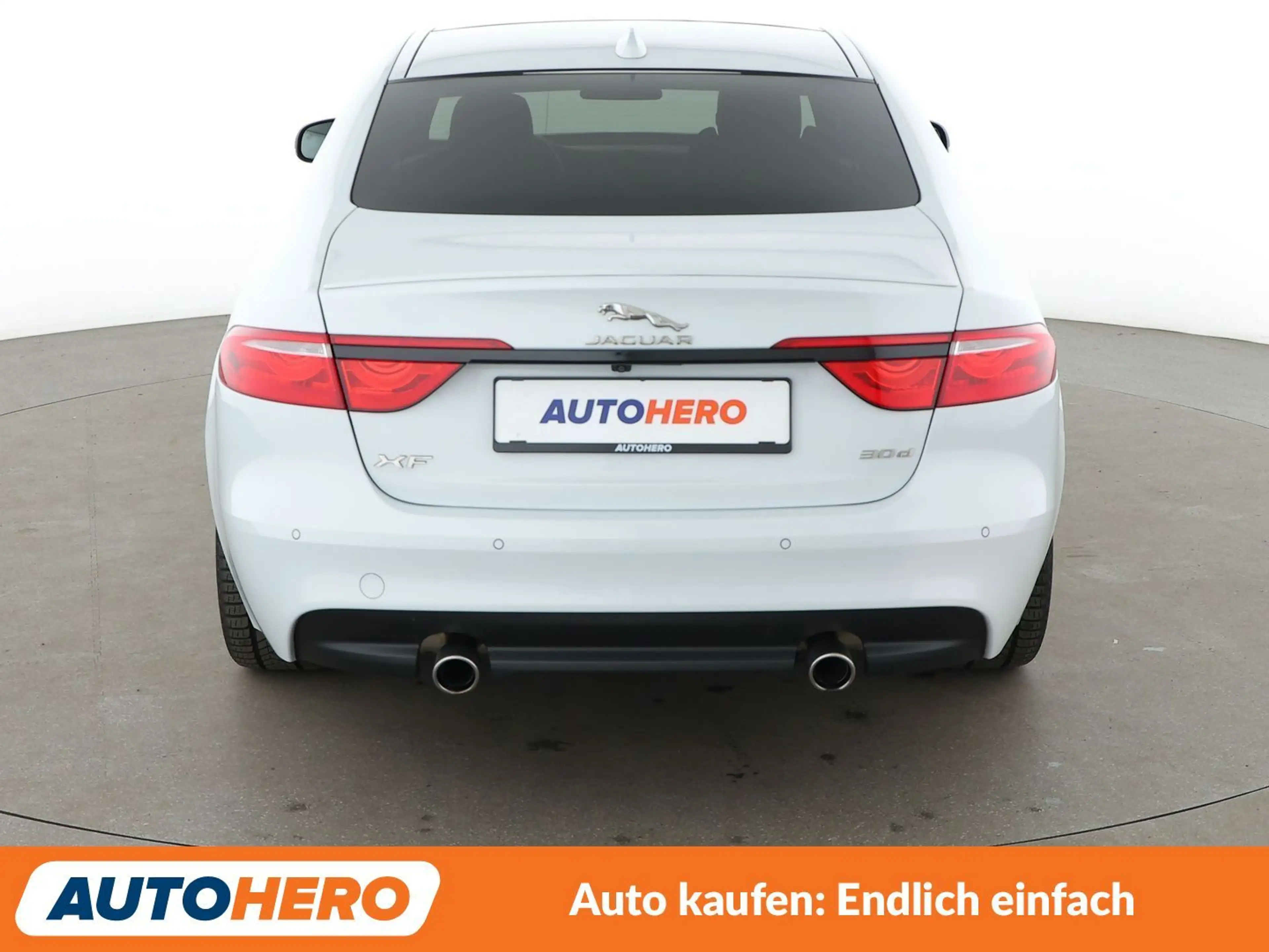 Jaguar XF 30d R-Sport Aut.*NAVI*BiXENON*CAM*TEMPO*SHZ*LHZ* — photo 5