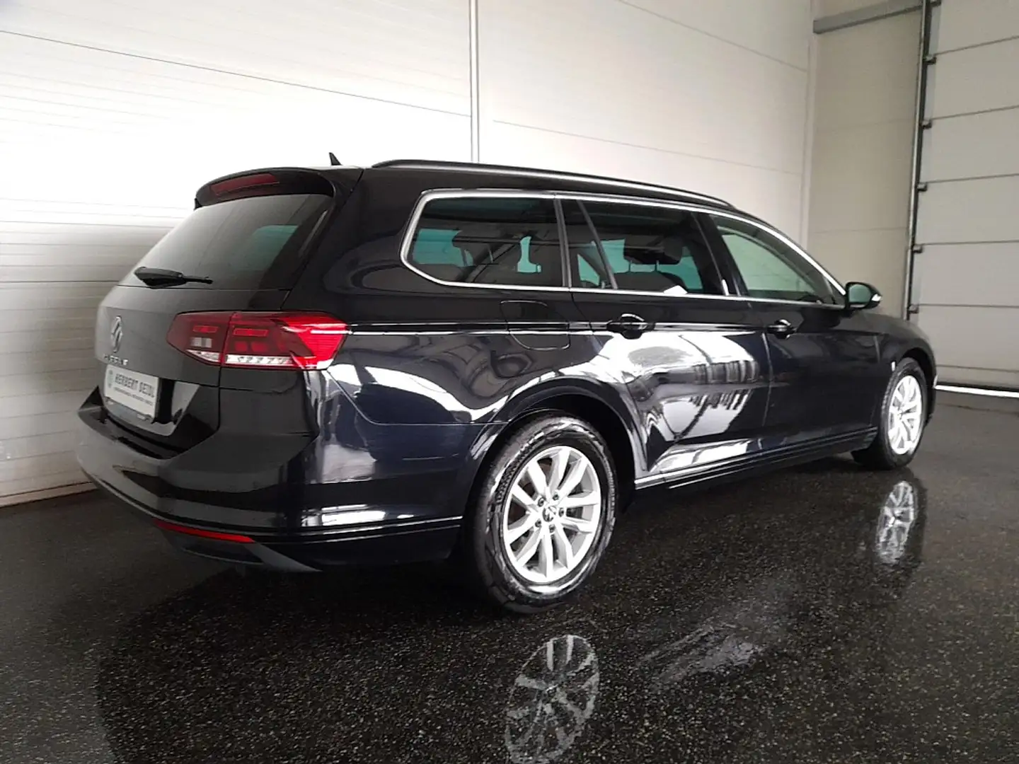 Volkswagen Passat Variant Business 2,0 TDI DSG * LED / NAVI / AHV & KAMER... Schwarz - 2