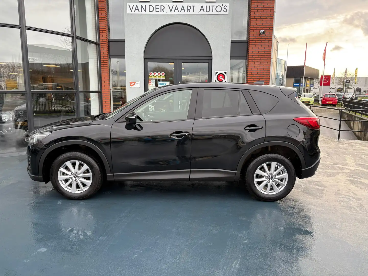 Mazda CX-5 2.0 SkyActiv-G 165 TS+ 2WD NAVI LMV CLIMA Schwarz - 2
