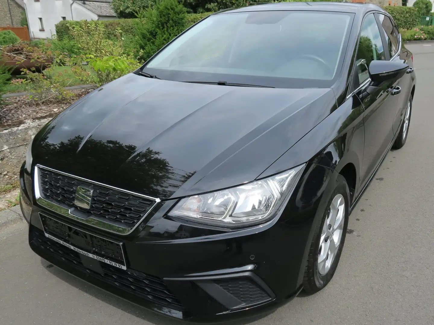 SEAT Ibiza Style Schwarz - 2
