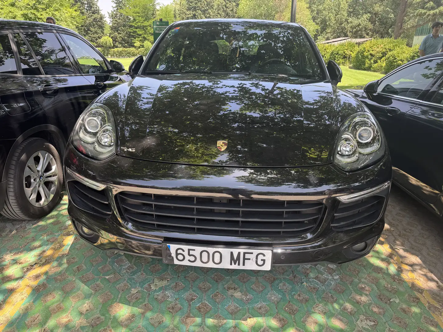 Porsche Cayenne S E-Hybrid - 1