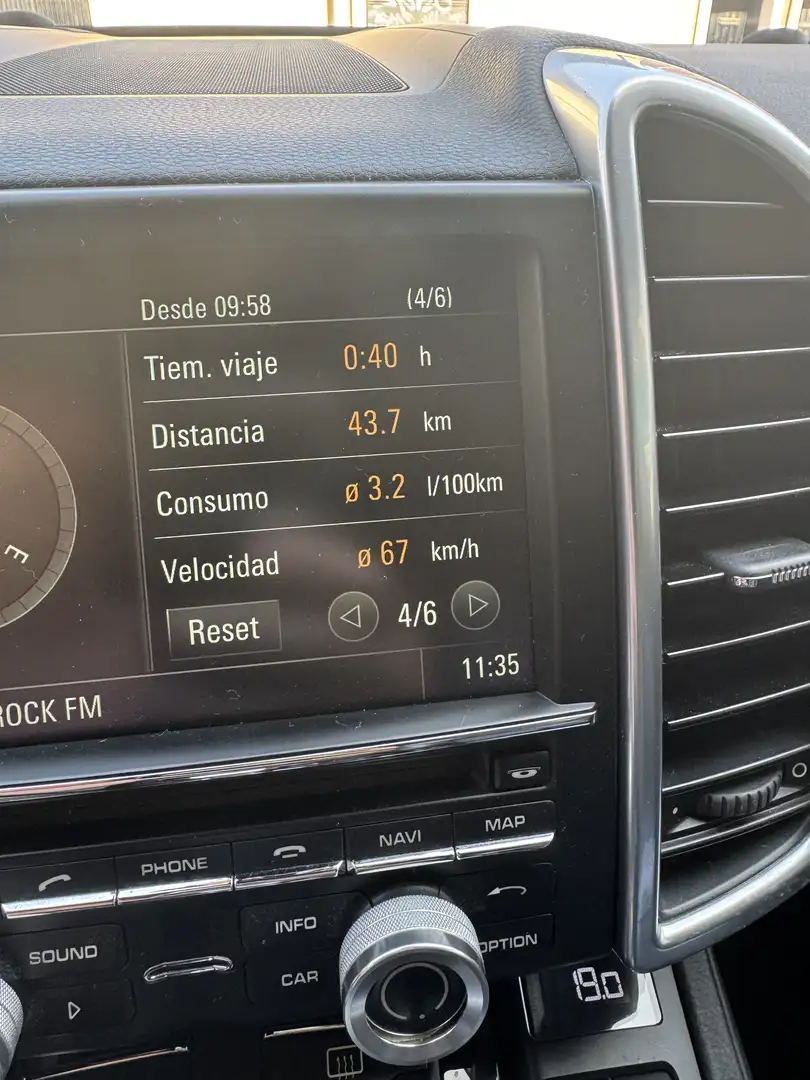 Porsche Cayenne S E-Hybrid - 2