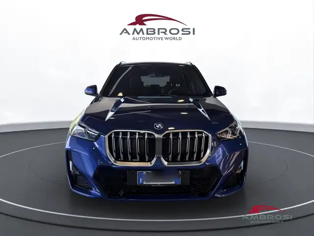 BMW X1 view 3