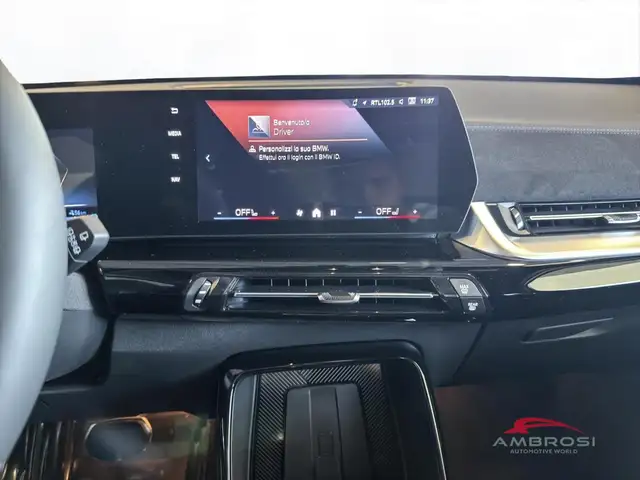 BMW X1 view 10