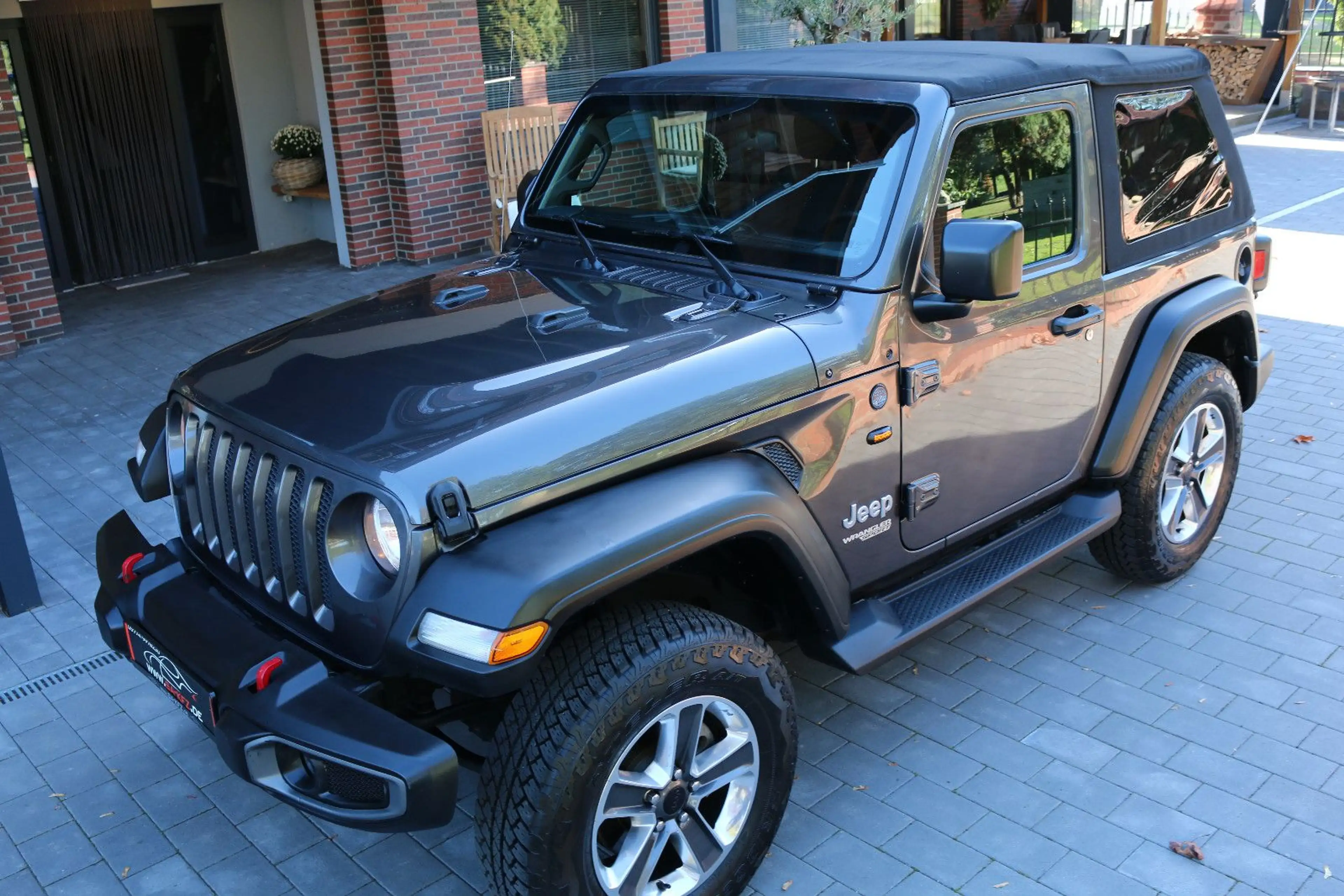 Jeep Wrangler -3,6-V6/ SPORT/6 GANG/BEST TOP/TÜV-NEU