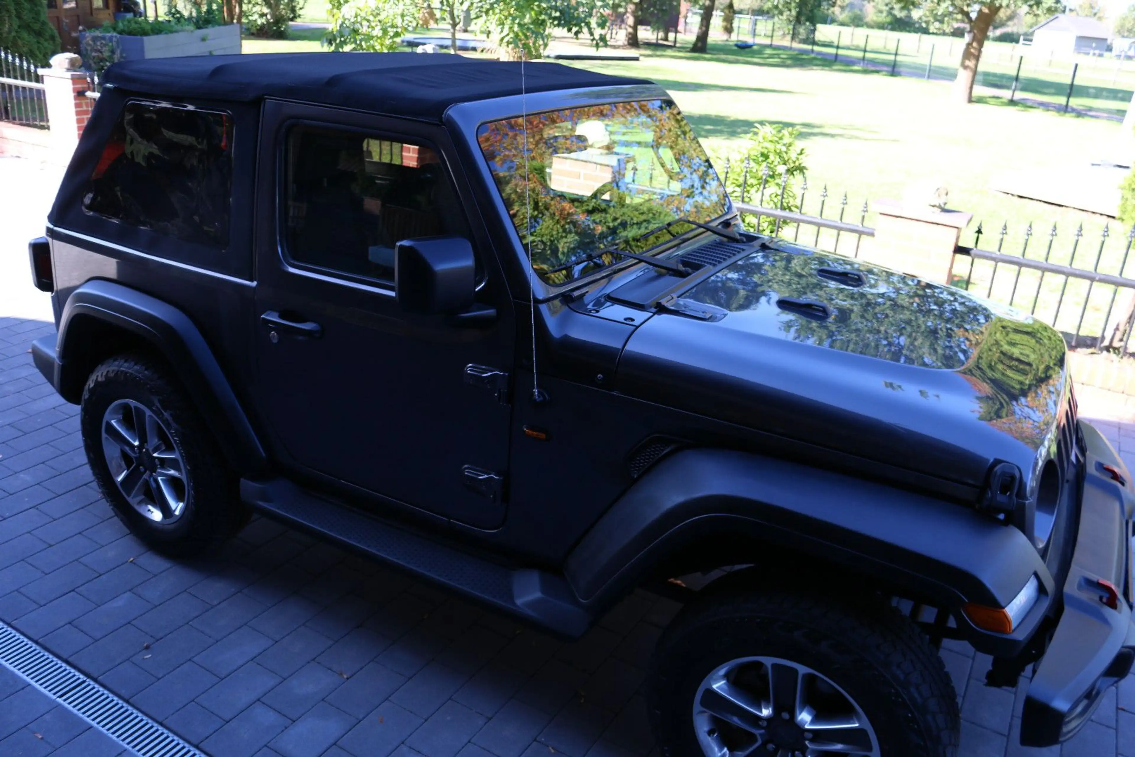 Jeep Wrangler -3,6-V6/ SPORT/6 GANG/BEST TOP/TÜV-NEU — photo 10