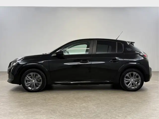 Peugeot E-208 view 12