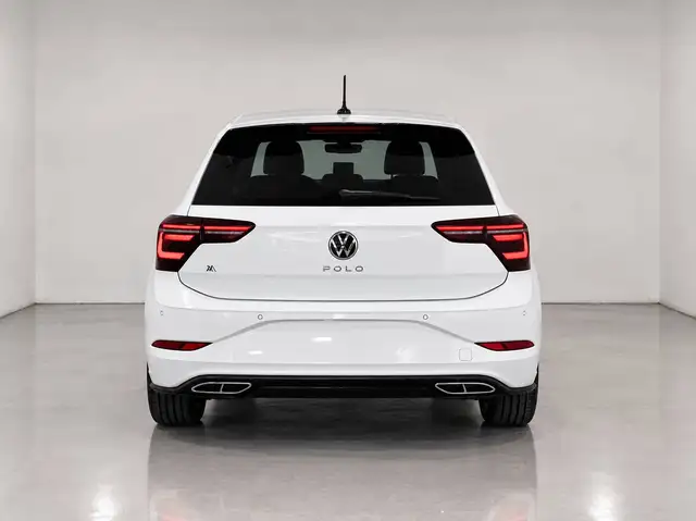 Volkswagen Polo view 5