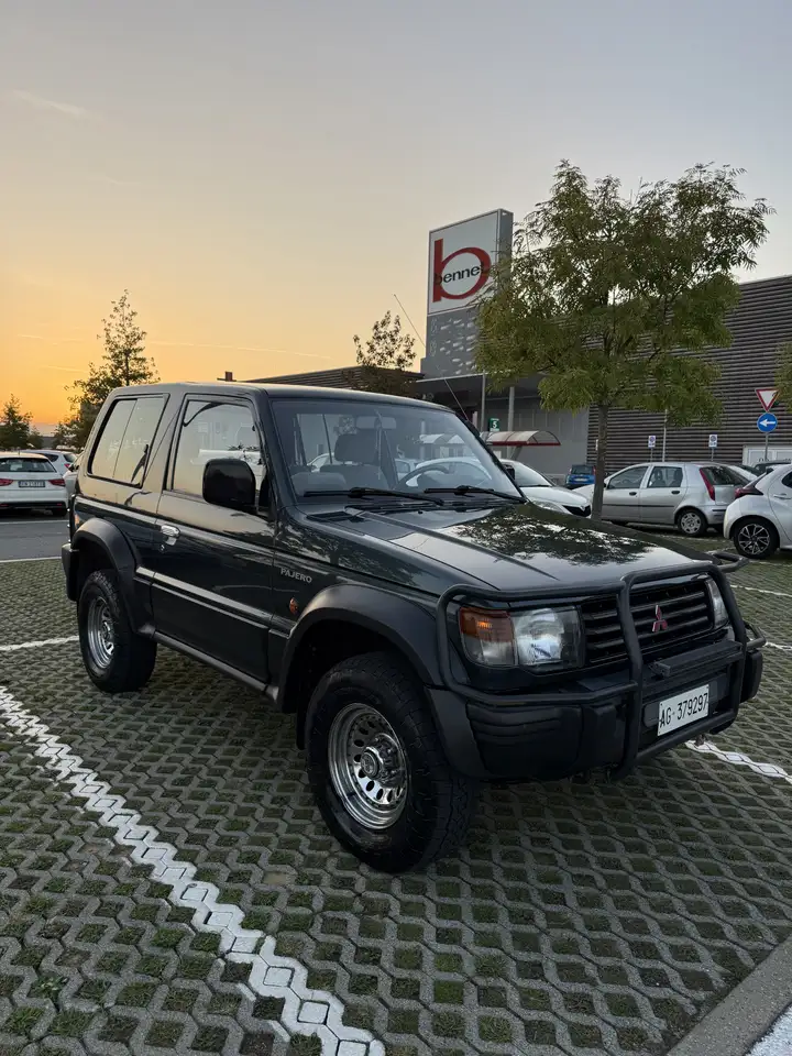 Mitsubishi Pajero Metal Top 2.4 GLX cat., foto 1