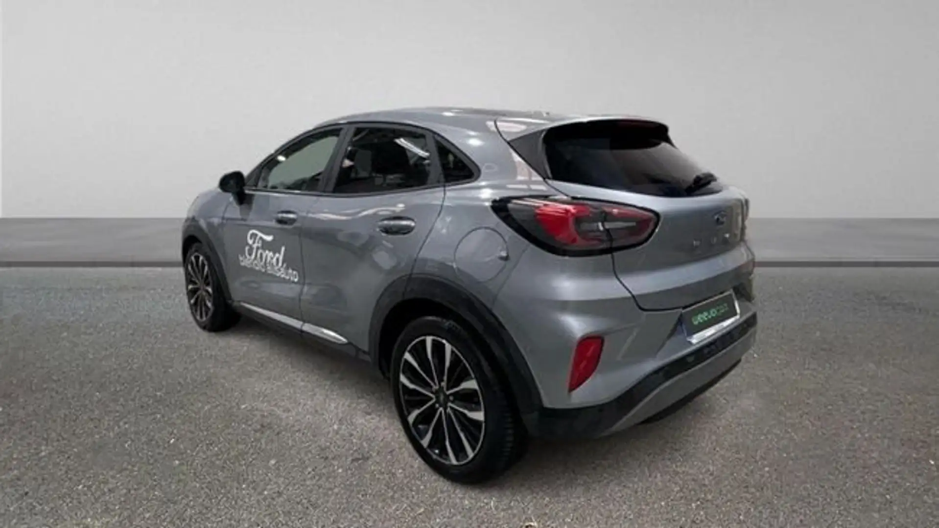 Ford Puma 1.0 EcoBoost MHEV Titanium X Aut. 155 Plateado - 2