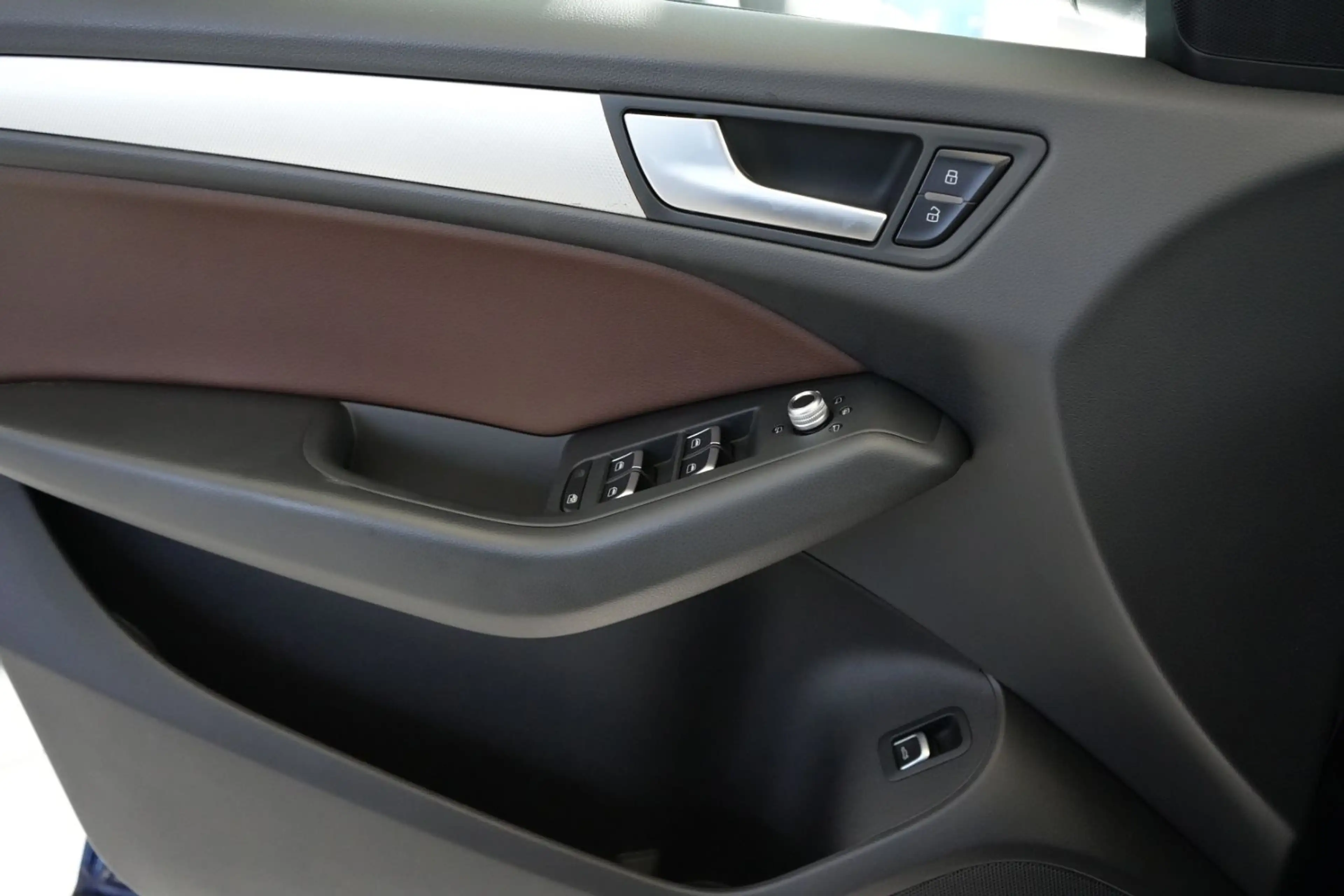 Audi Q5 3.0 TDI 190 kW quattro — photo 13