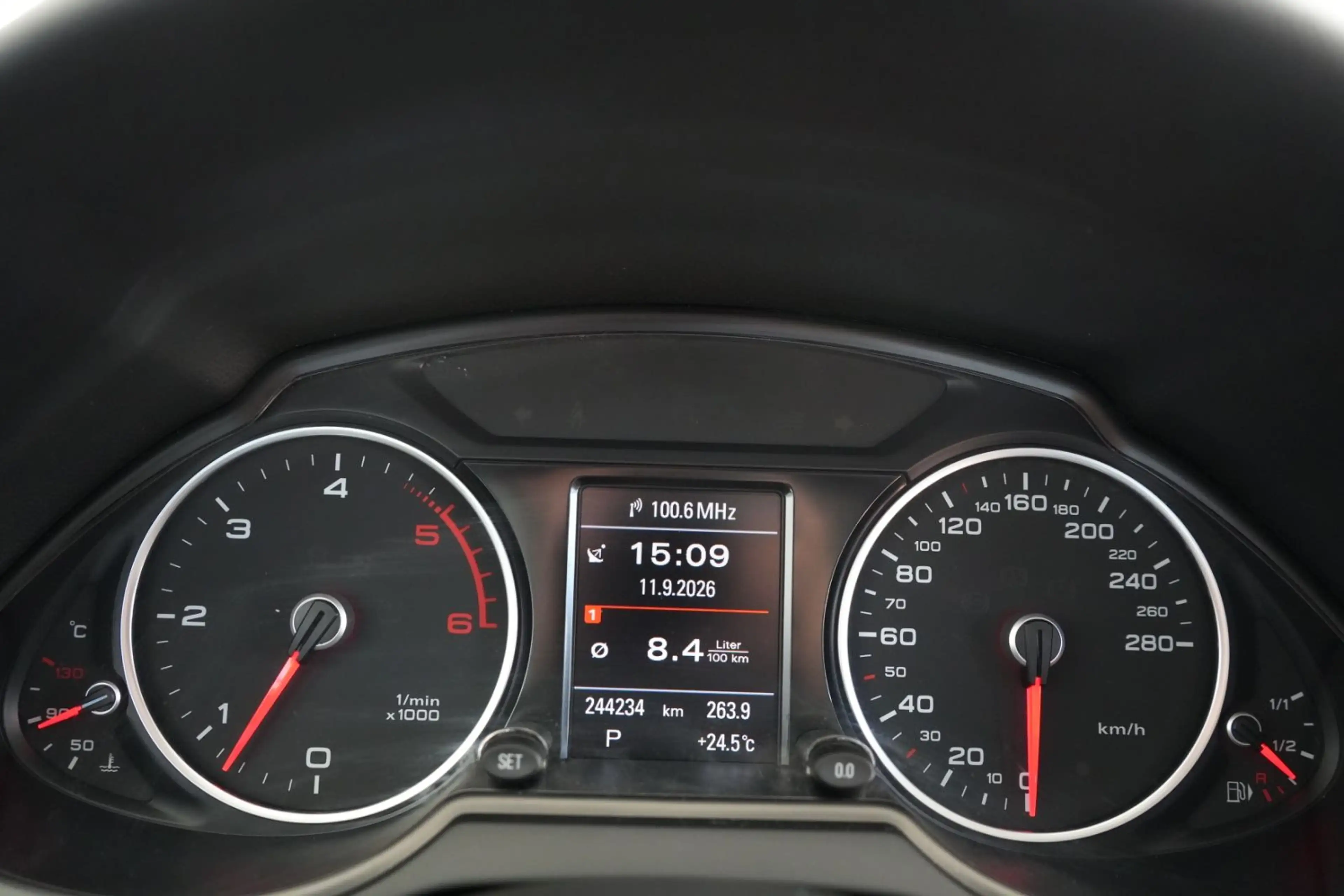 Audi Q5 3.0 TDI 190 kW quattro — photo 8