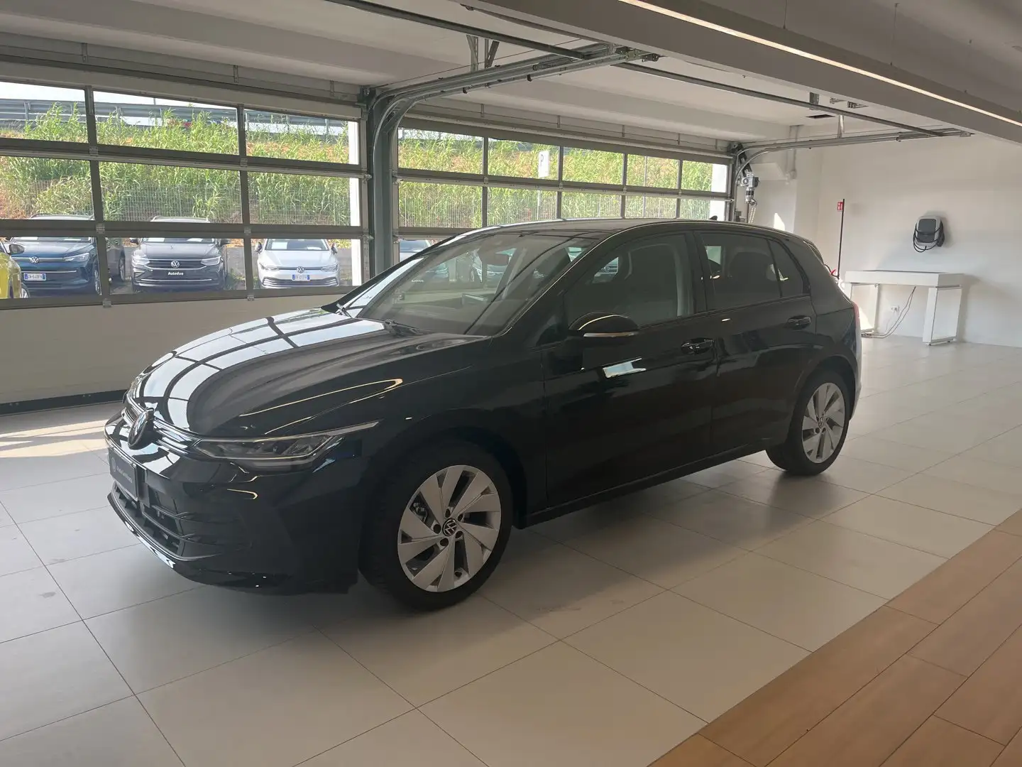 Volkswagen Golf 1.5 TSI ACT LIFE 115CV Nero - 1