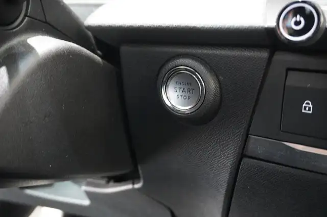 Opel Astra view 26