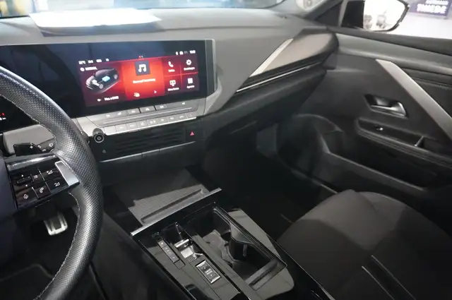 Opel Astra view 27