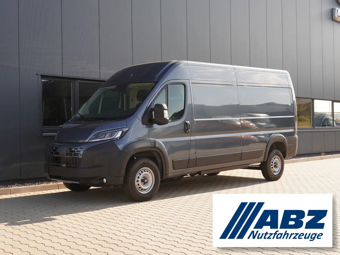 Fiat Ducato 40 L3H2 110 kW/h + 10-Zoll Navi Grau - 1