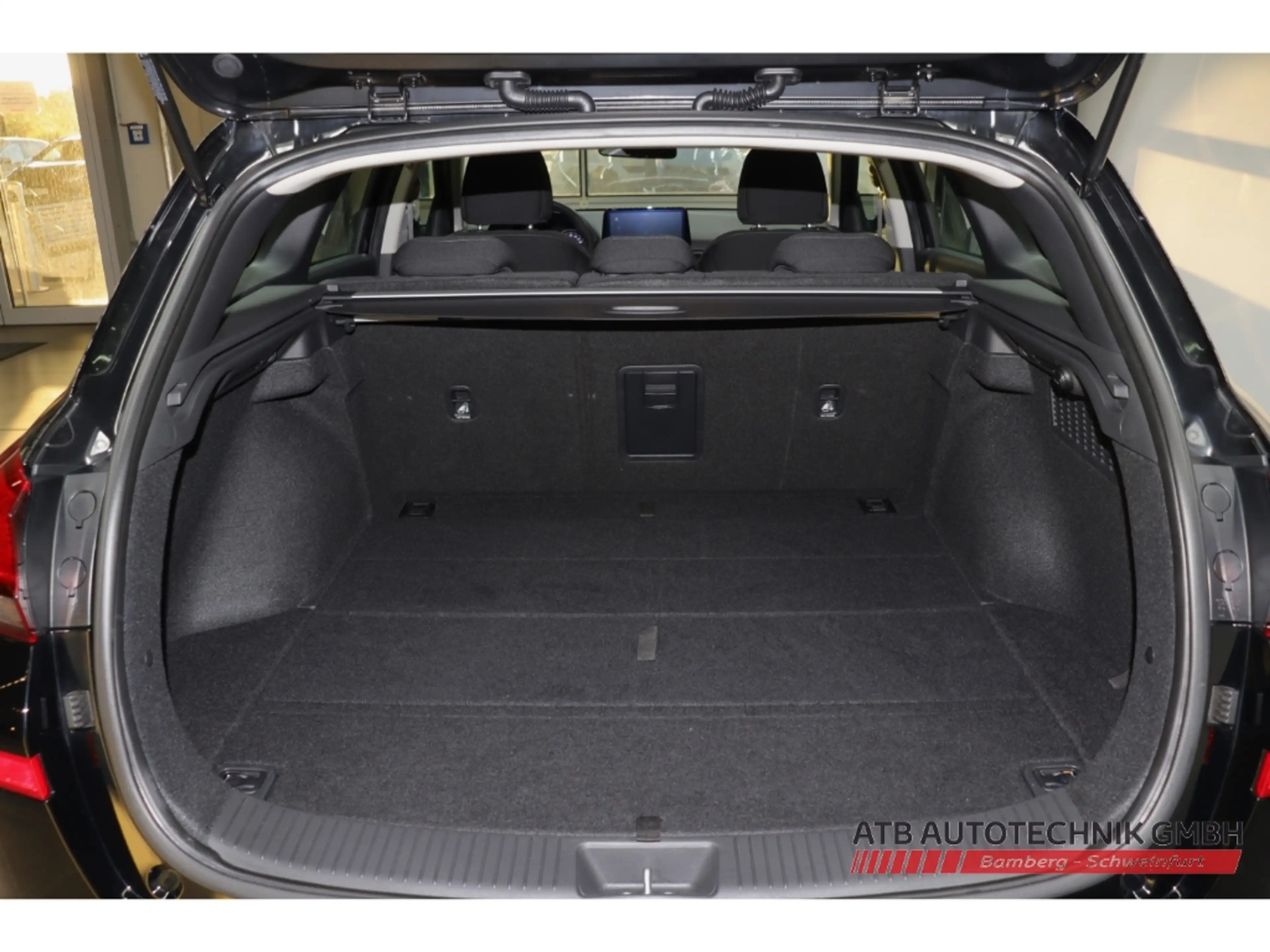 Hyundai i30 Kombi Trend 1.0 T-GDi 48V Navi Android Auto — photo 11