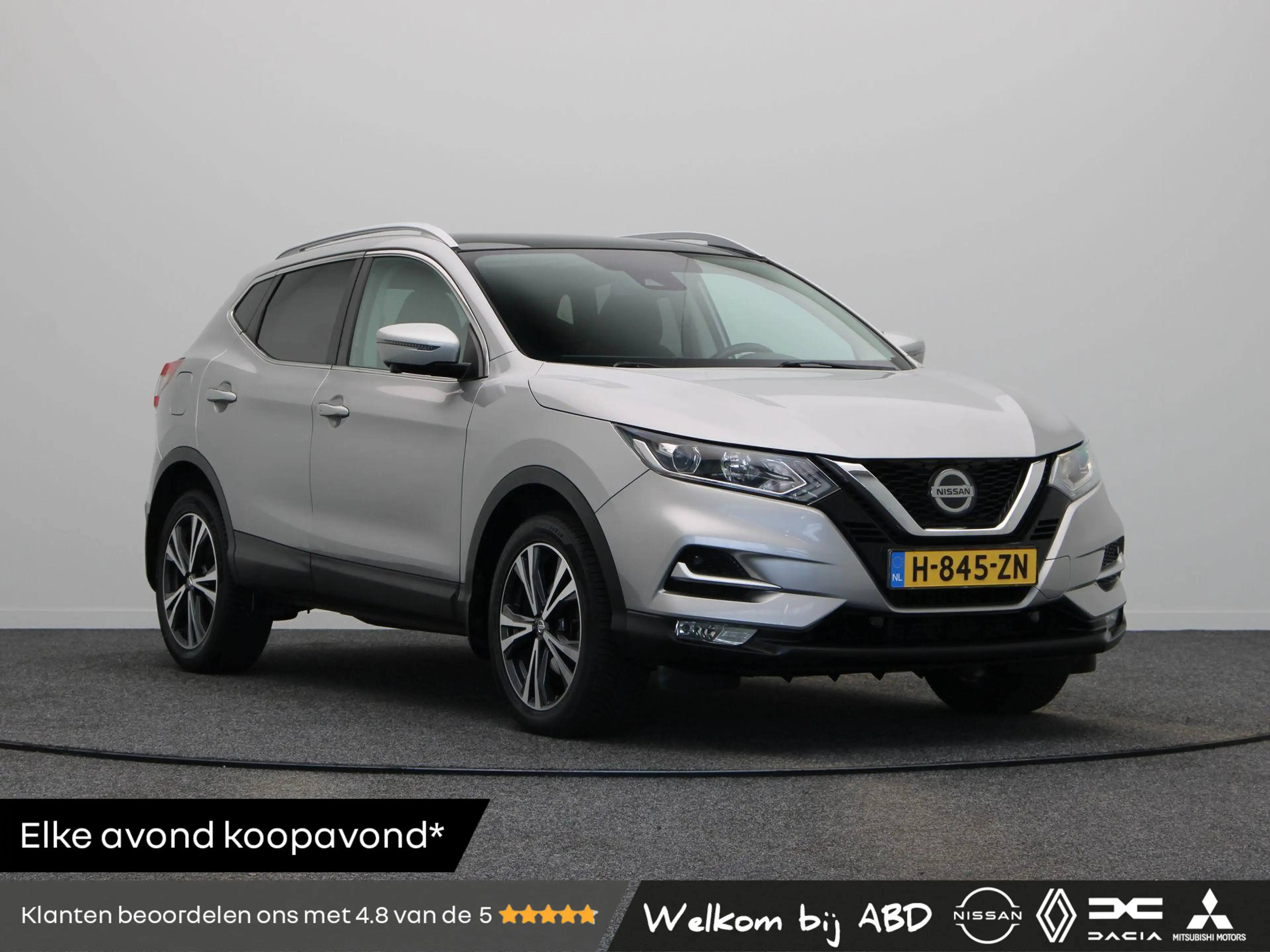 Nissan Qashqai 158pk DIG-T N-Connecta | Panorama dak | Trekhaak |