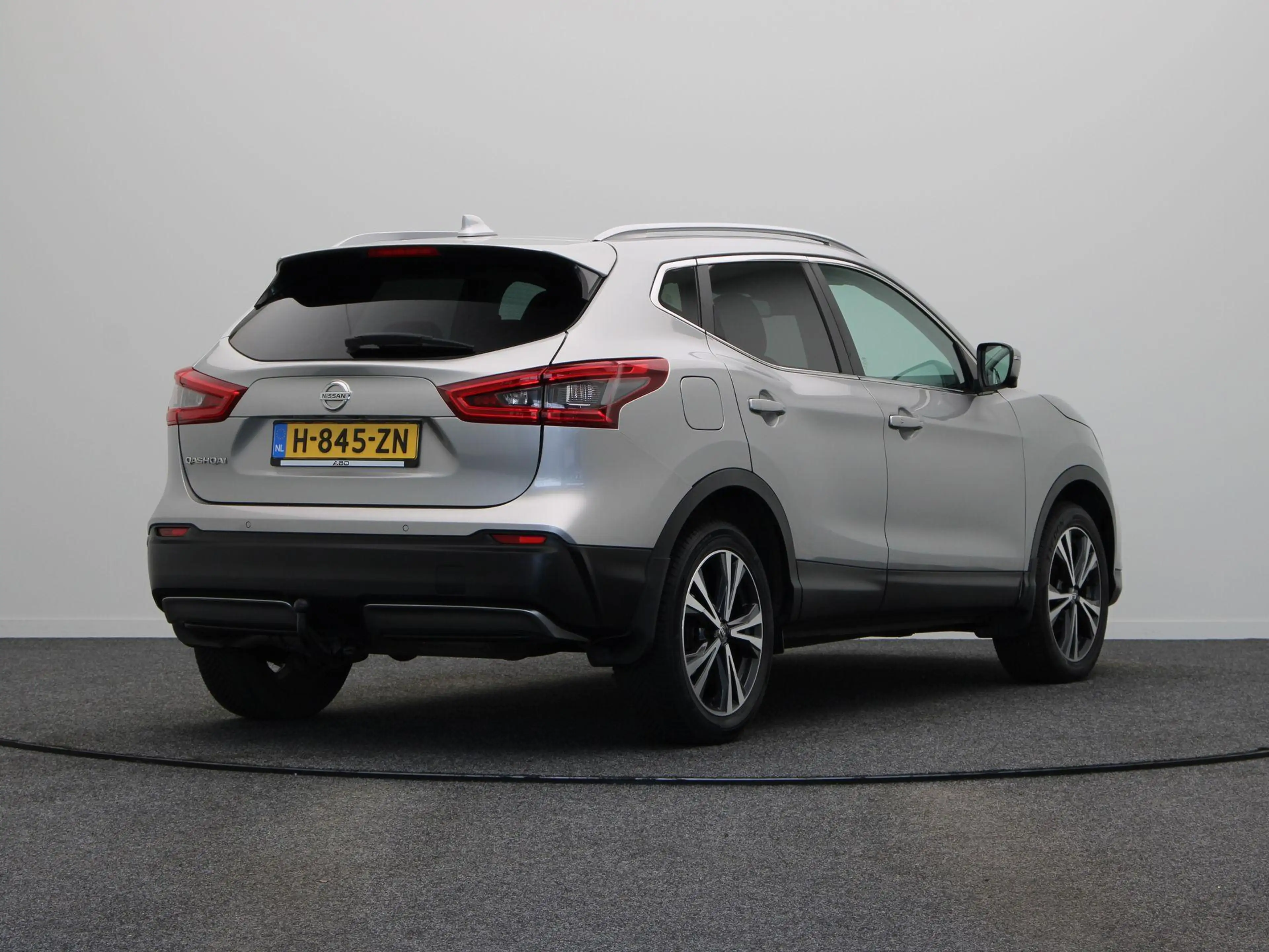 Nissan Qashqai 158pk DIG-T N-Connecta | Panorama dak | Trekhaak | — photo 11