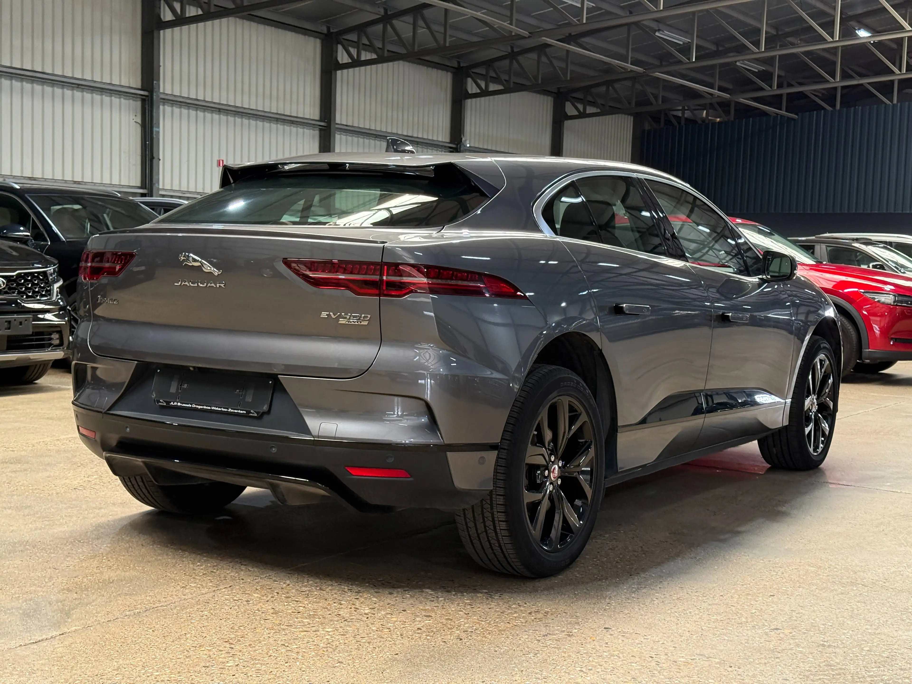 Jaguar I-Pace I-Pace 90 kWh EV400 SE — photo 7