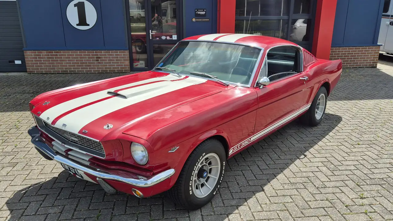 Ford Mustang