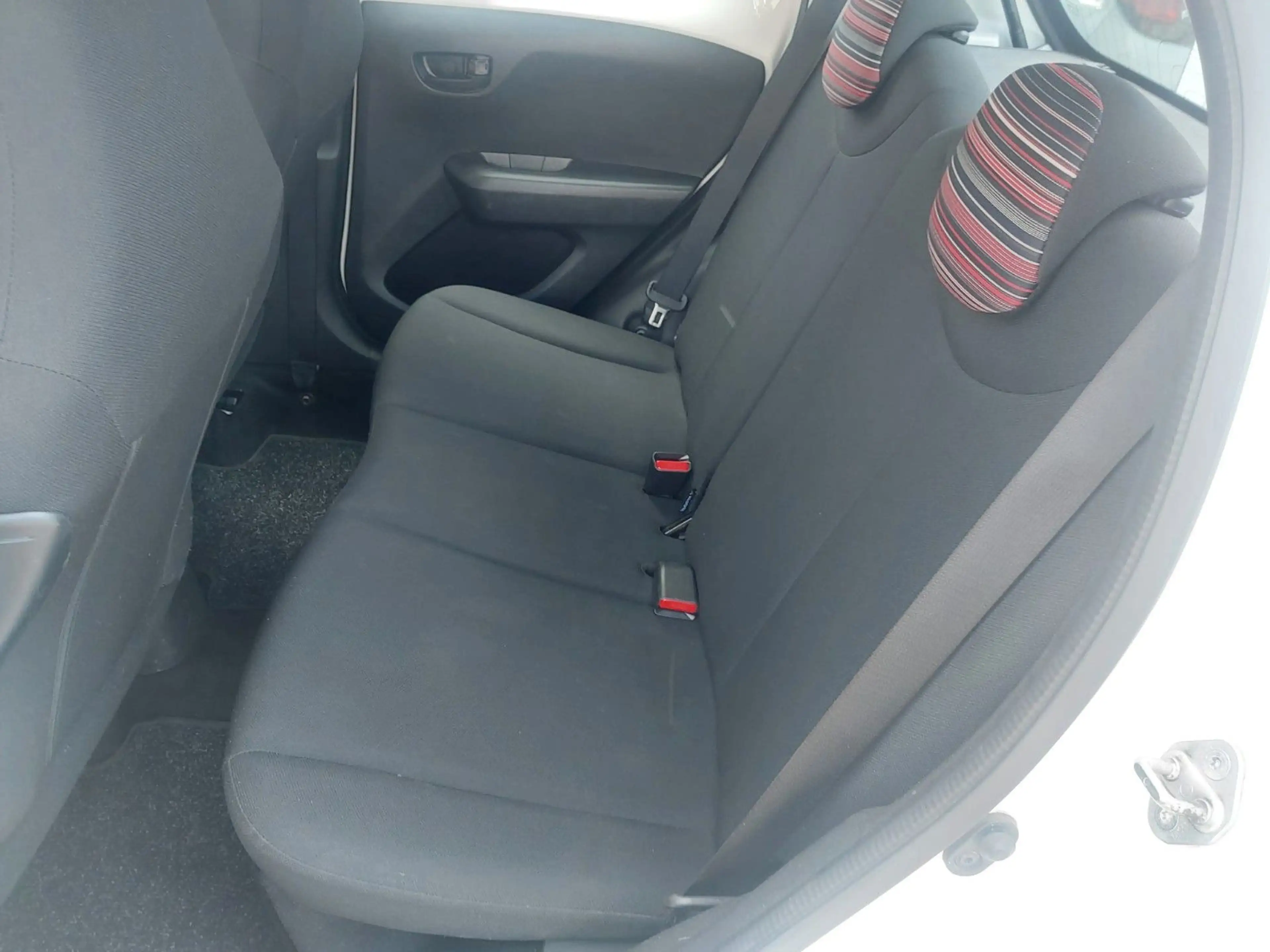 Citroen C1 Feel * Klima* 5-Türer*SHZ*Navi* — photo 12