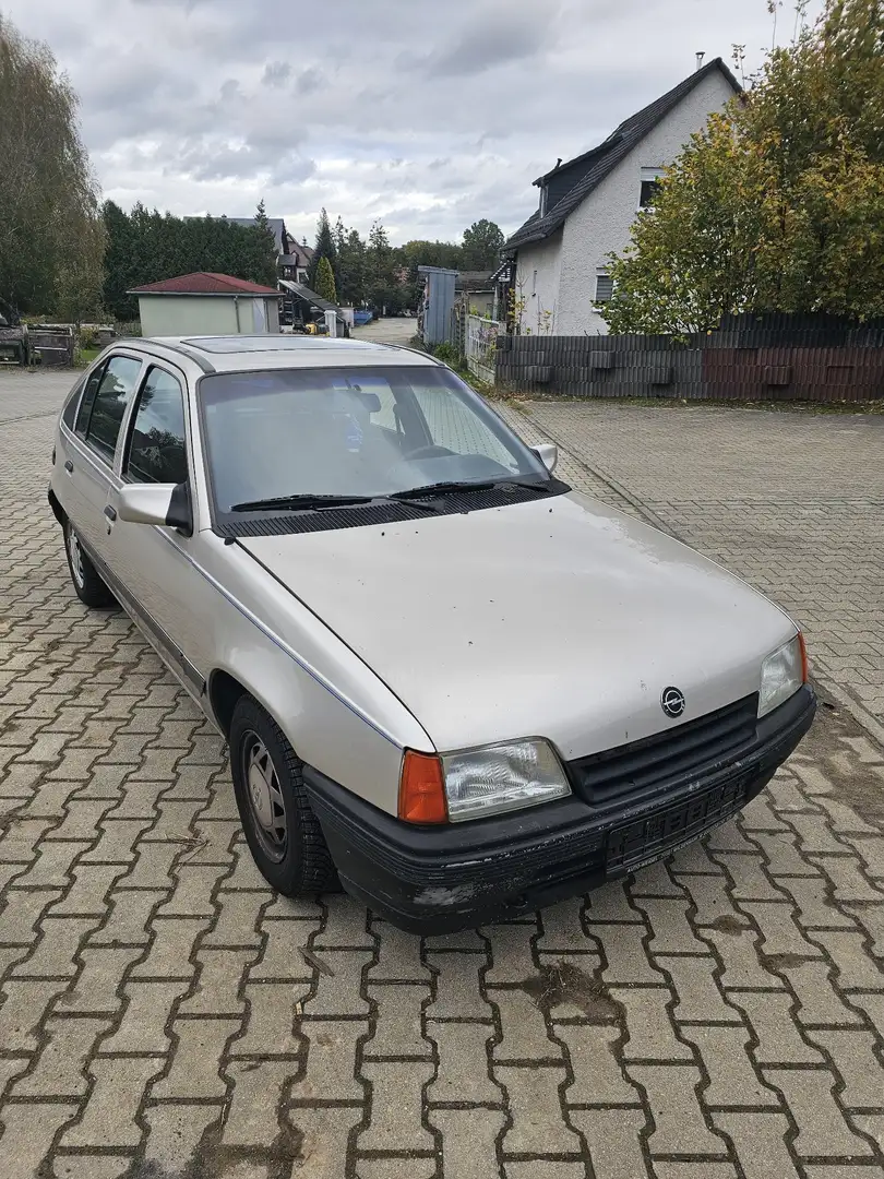Opel Kadett E Beauty - 1