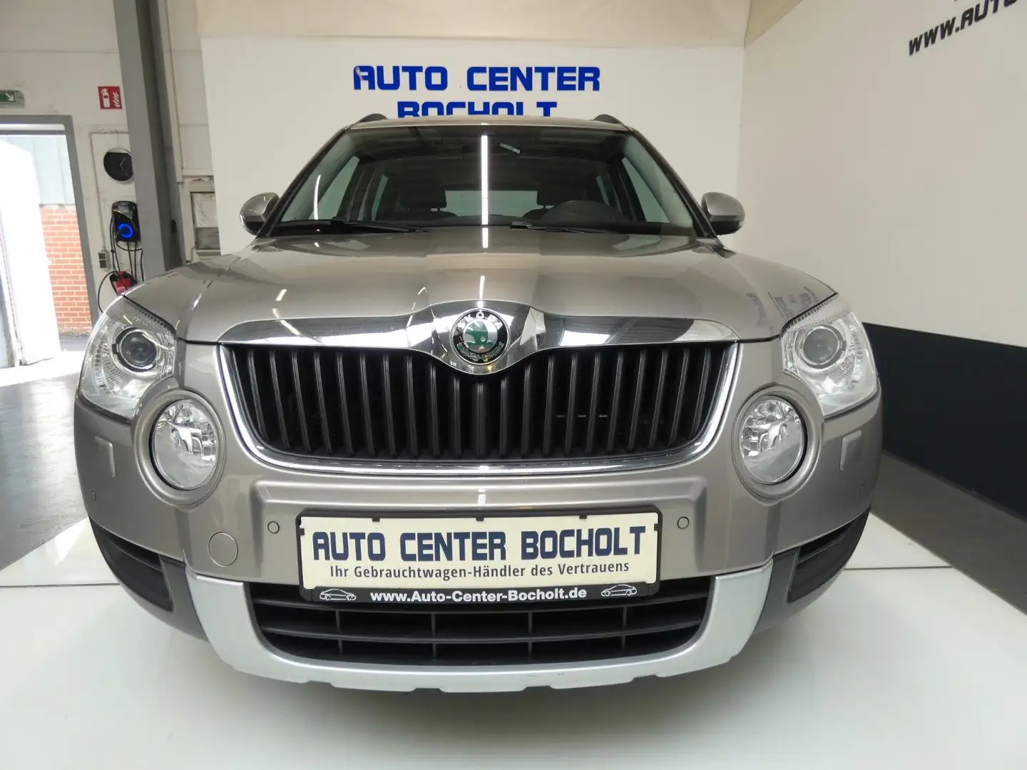 Skoda Yeti Elegance Plus Edition*AHK*PDC*Bi-Xenon Beige - 1