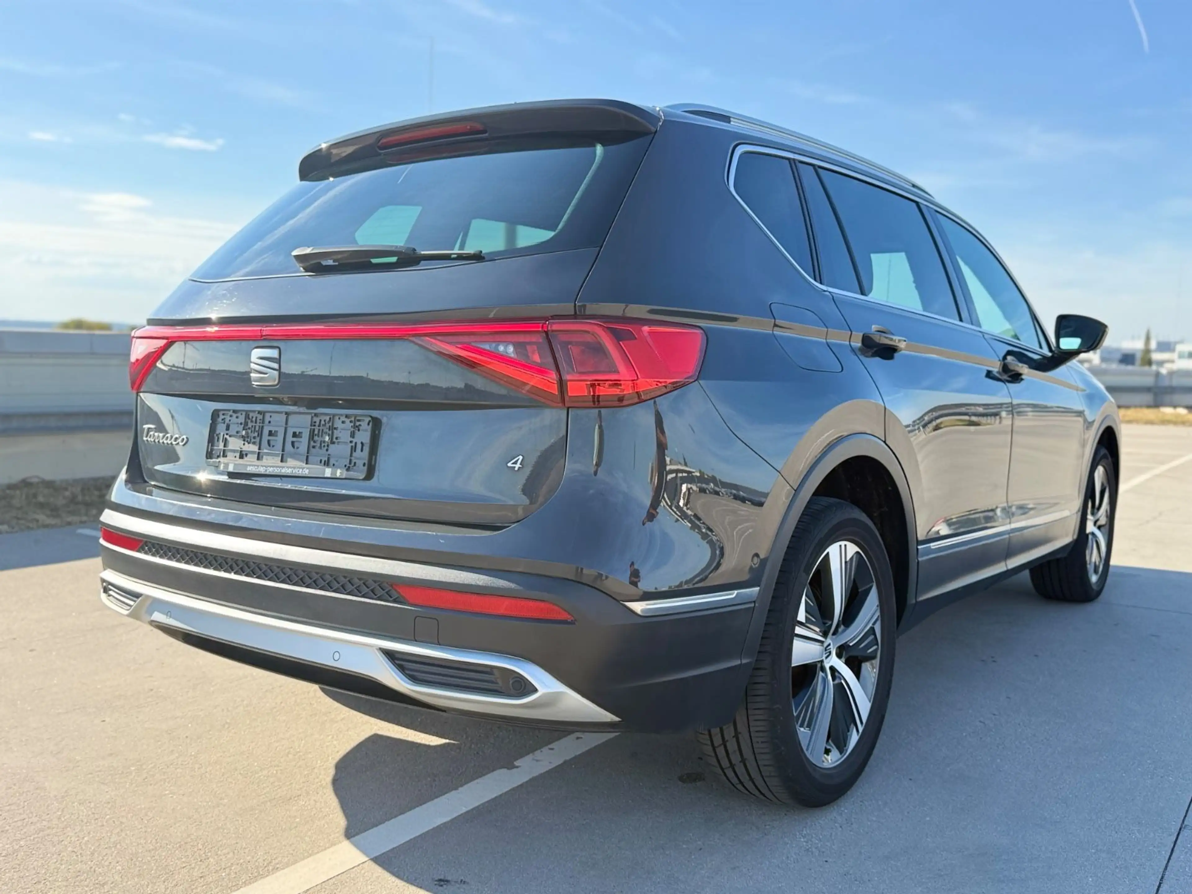 SEAT Tarraco 2.0 TDI DSG 4x4*ACC*AHK*LED*NAVI* — photo 6