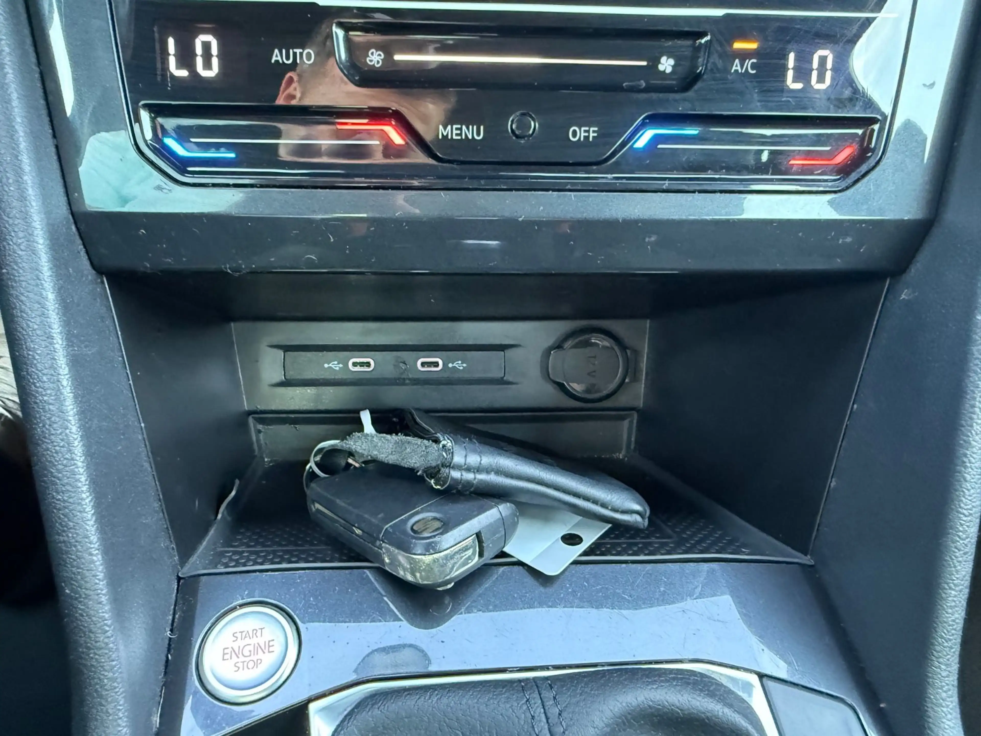 SEAT Tarraco 2.0 TDI DSG 4x4*ACC*AHK*LED*NAVI* — photo 22