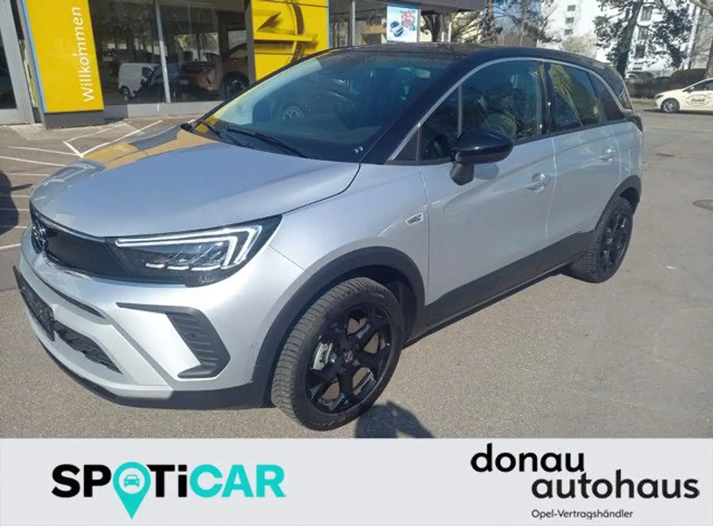 Opel Crossland X Crossland 1.2T MT6 Elegance LED Navi Keyless Zilver - 1