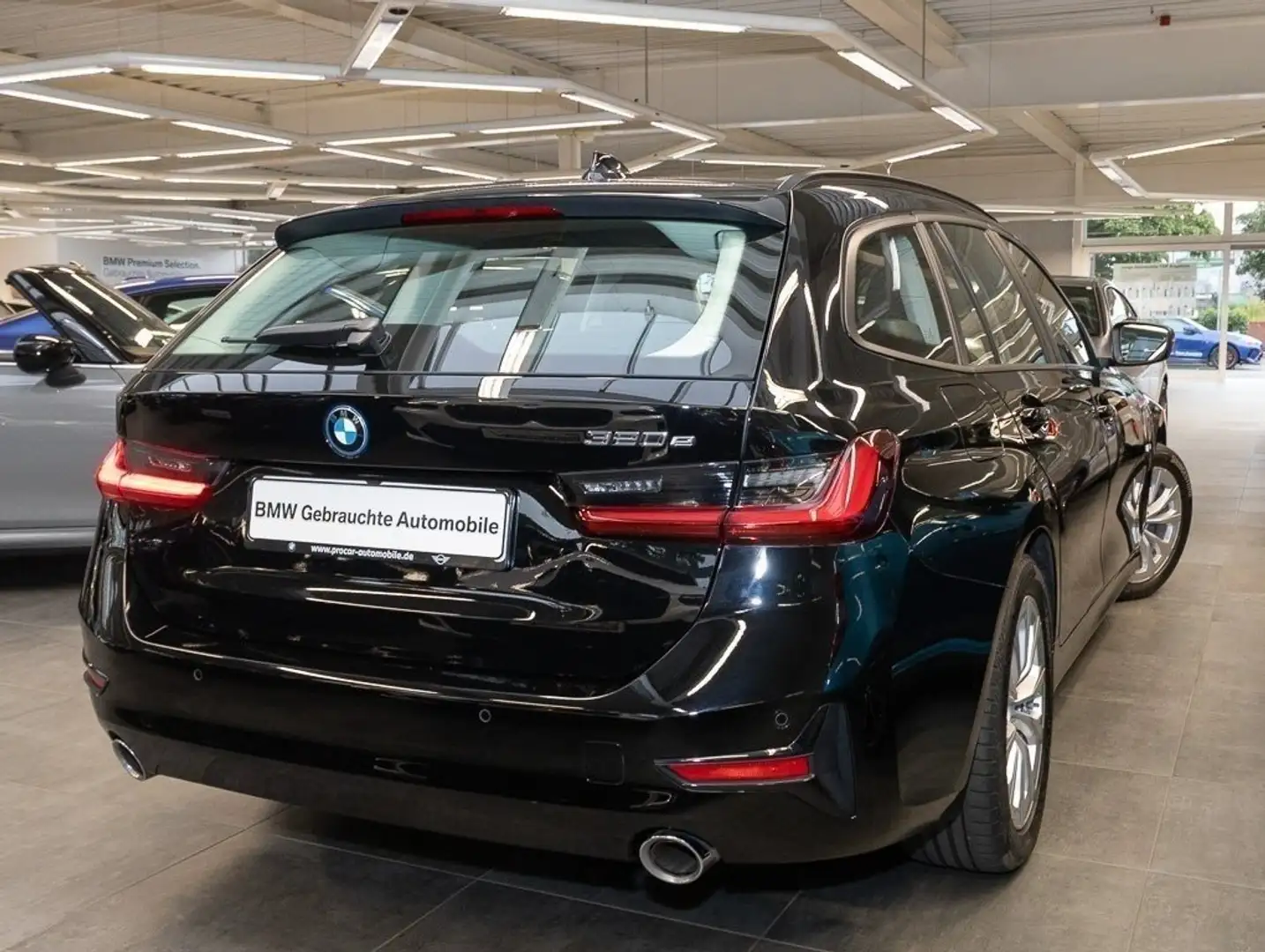 BMW 320 e Touring Advantage DAB LED WLAN Tempomat Noir - 2