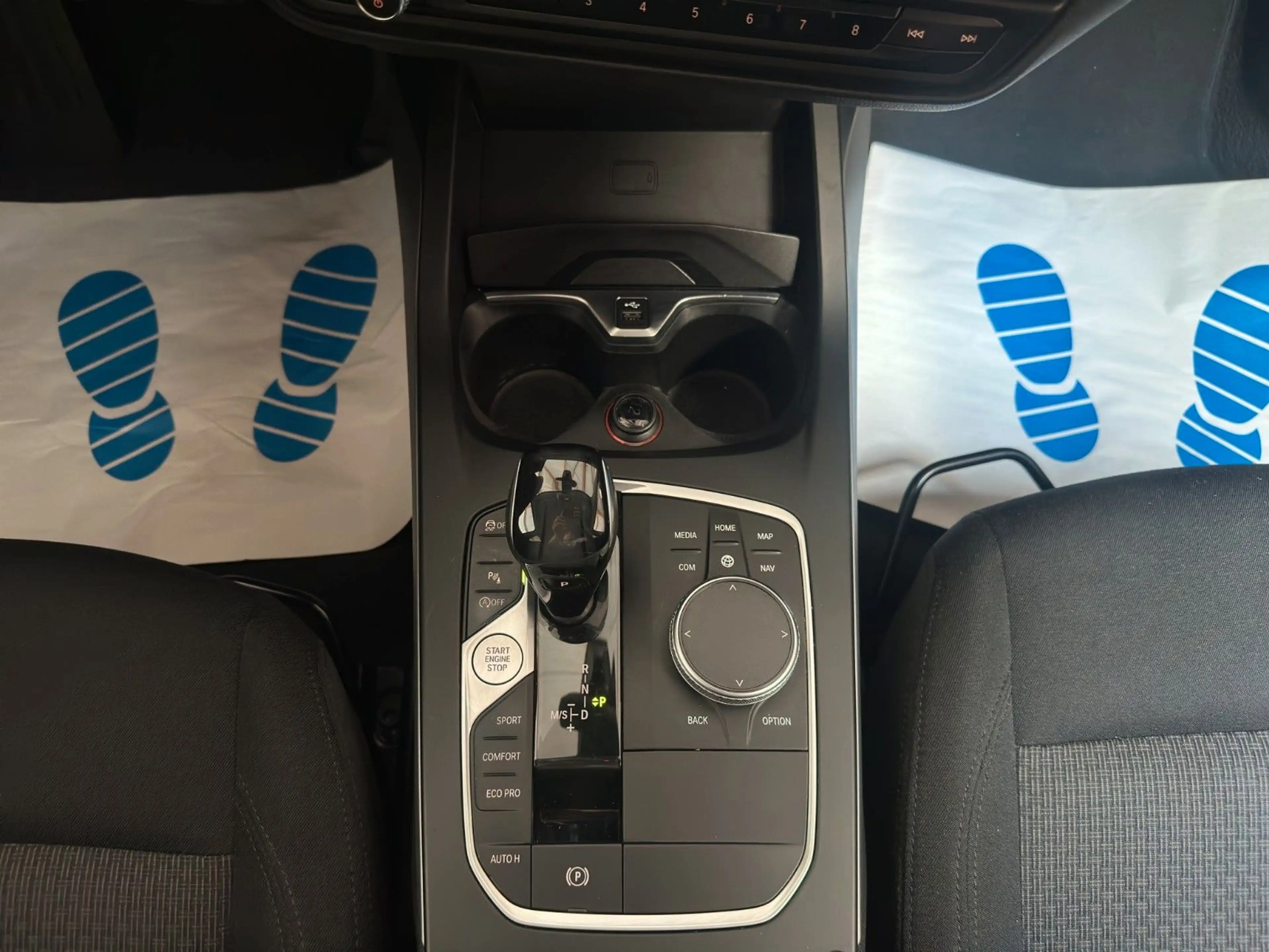BMW 120 d Advantage*AUTOMATIK*PDC*AHK*MFL* — photo 15