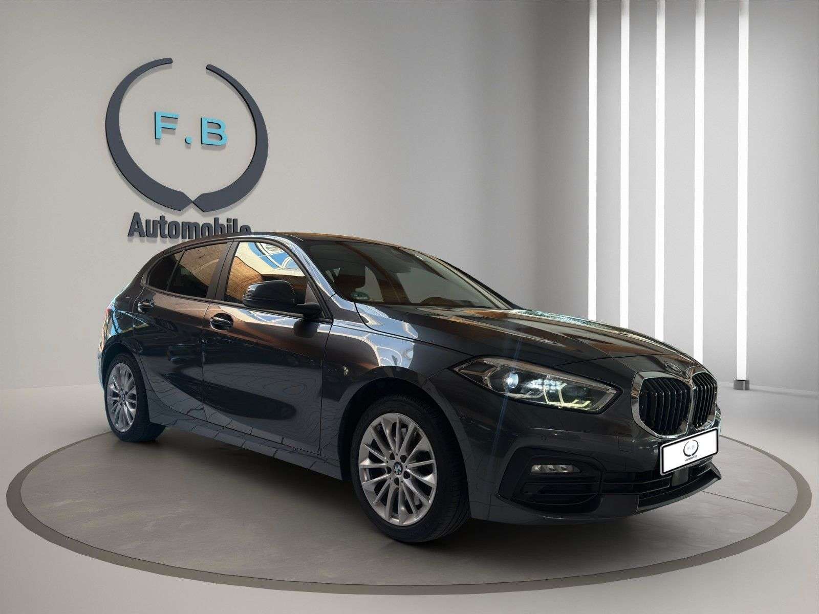 BMW 120