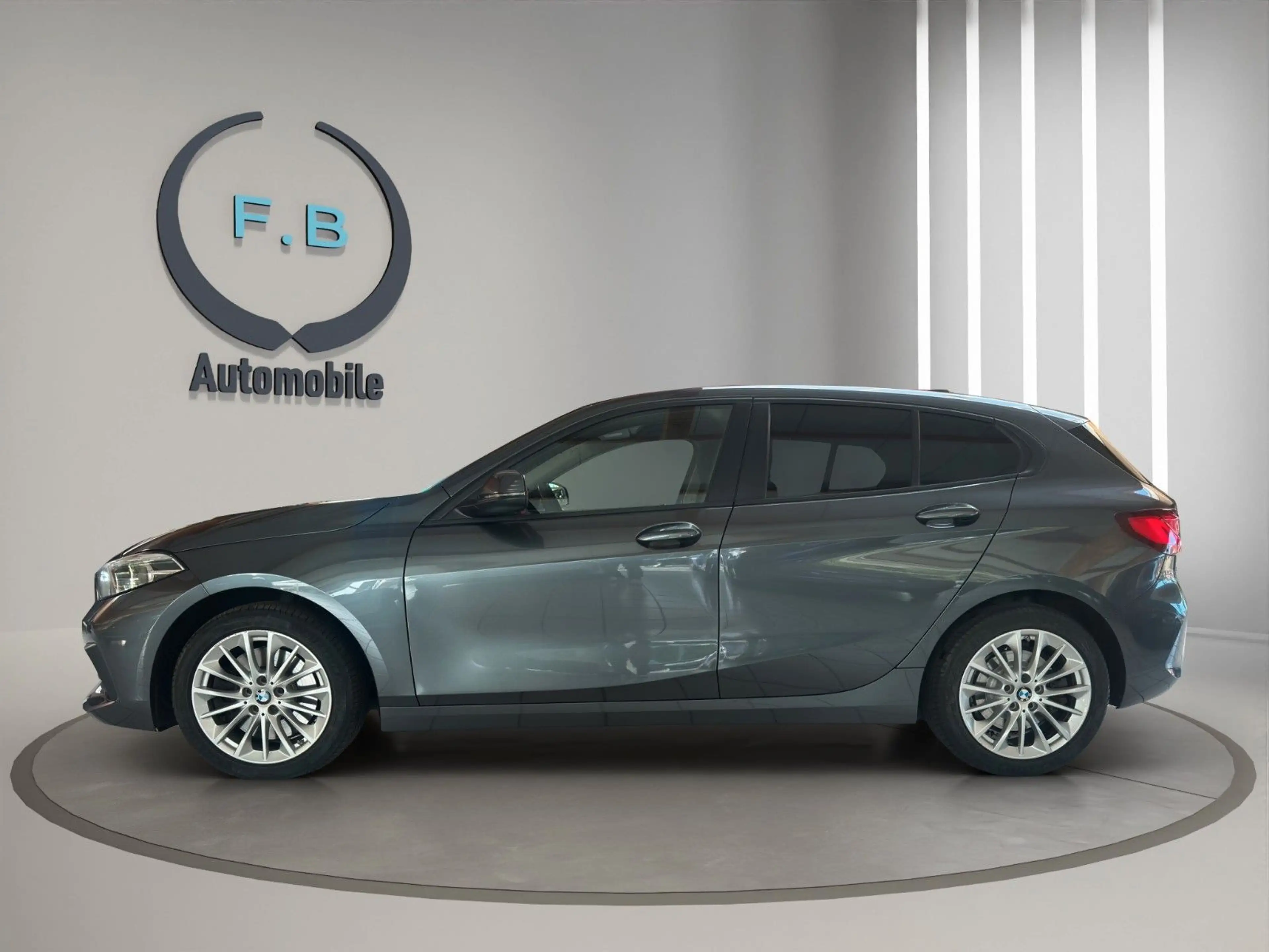 BMW 120 d Advantage*AUTOMATIK*PDC*AHK*MFL* — photo 7