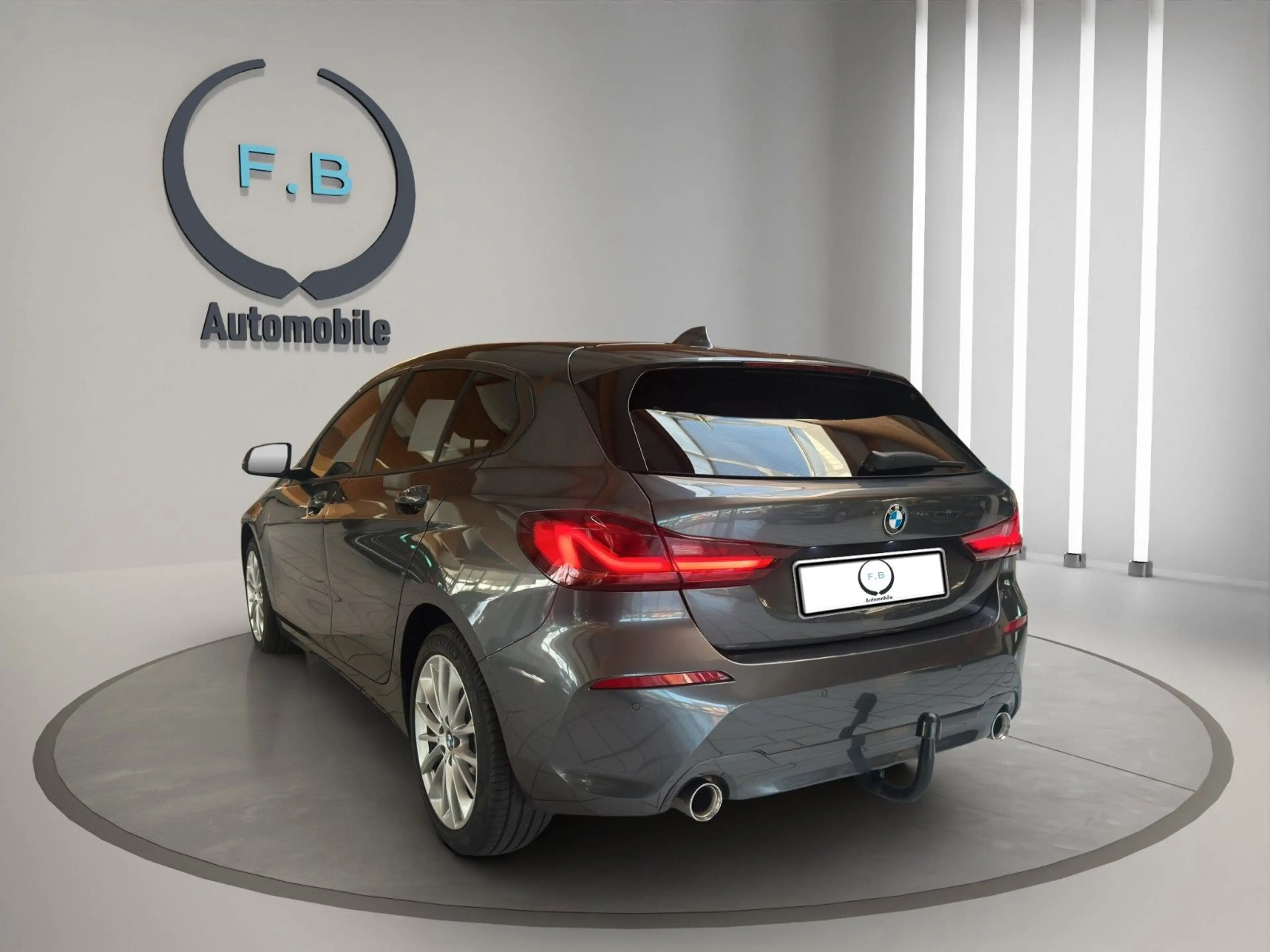 BMW 120 d Advantage*AUTOMATIK*PDC*AHK*MFL* — photo 5