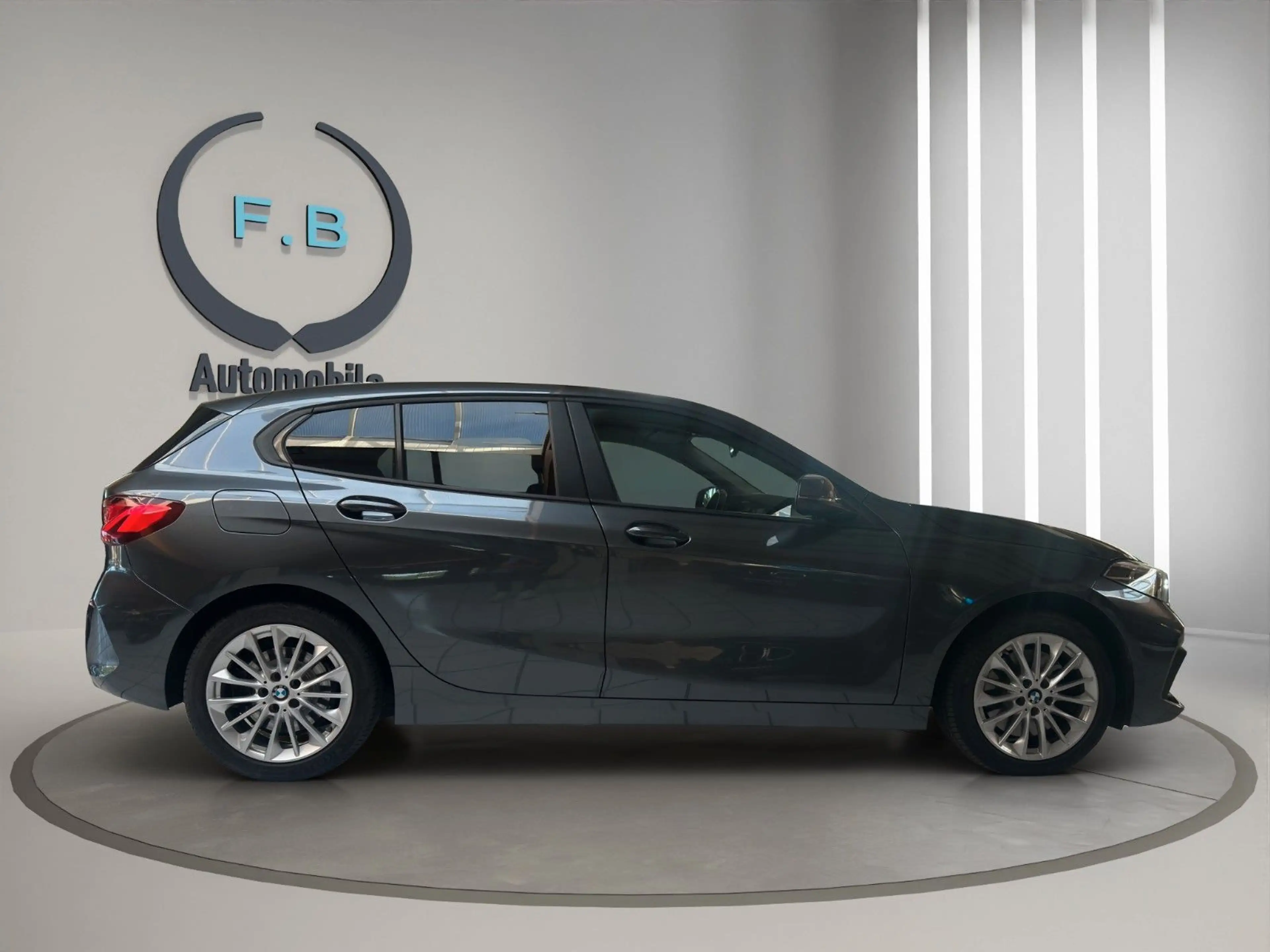 BMW 120 d Advantage*AUTOMATIK*PDC*AHK*MFL* — photo 8
