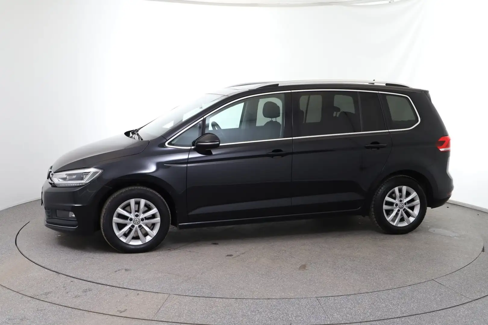 Volkswagen Touran Highline TDI SCR DSG Schwarz - 2