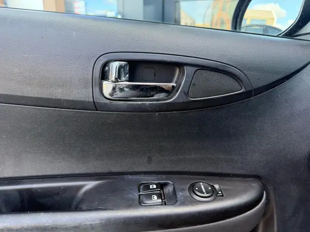 Hyundai i20 view 15