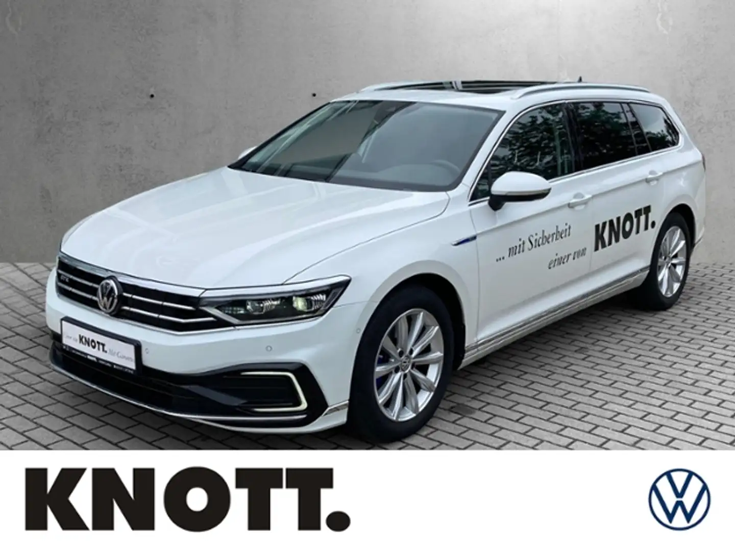 Volkswagen Passat Variant GTE 1.4 TSI Plug-In Hybrid VOLL Blanc - 1