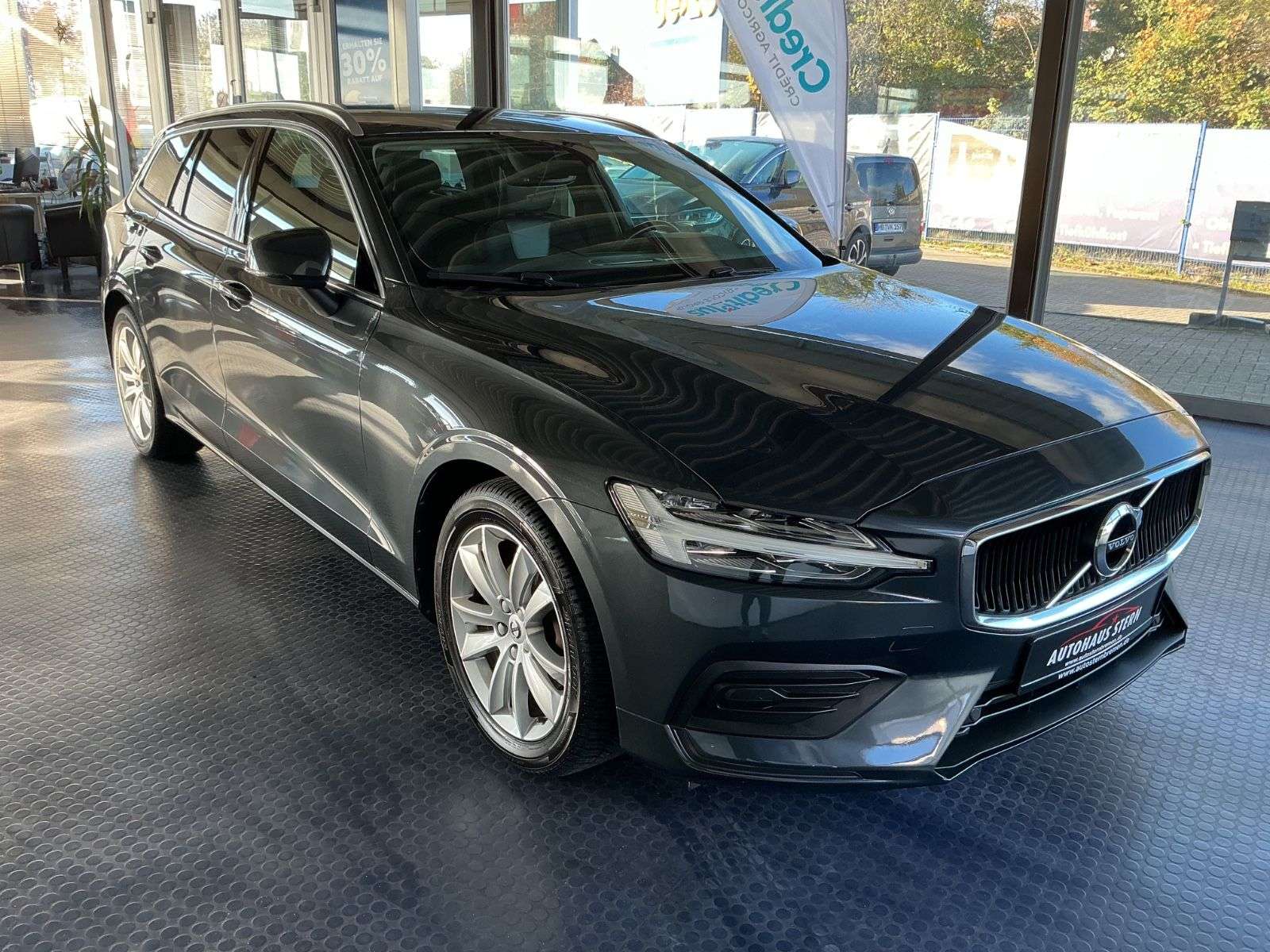 Second hand Volvo V60 2.0
