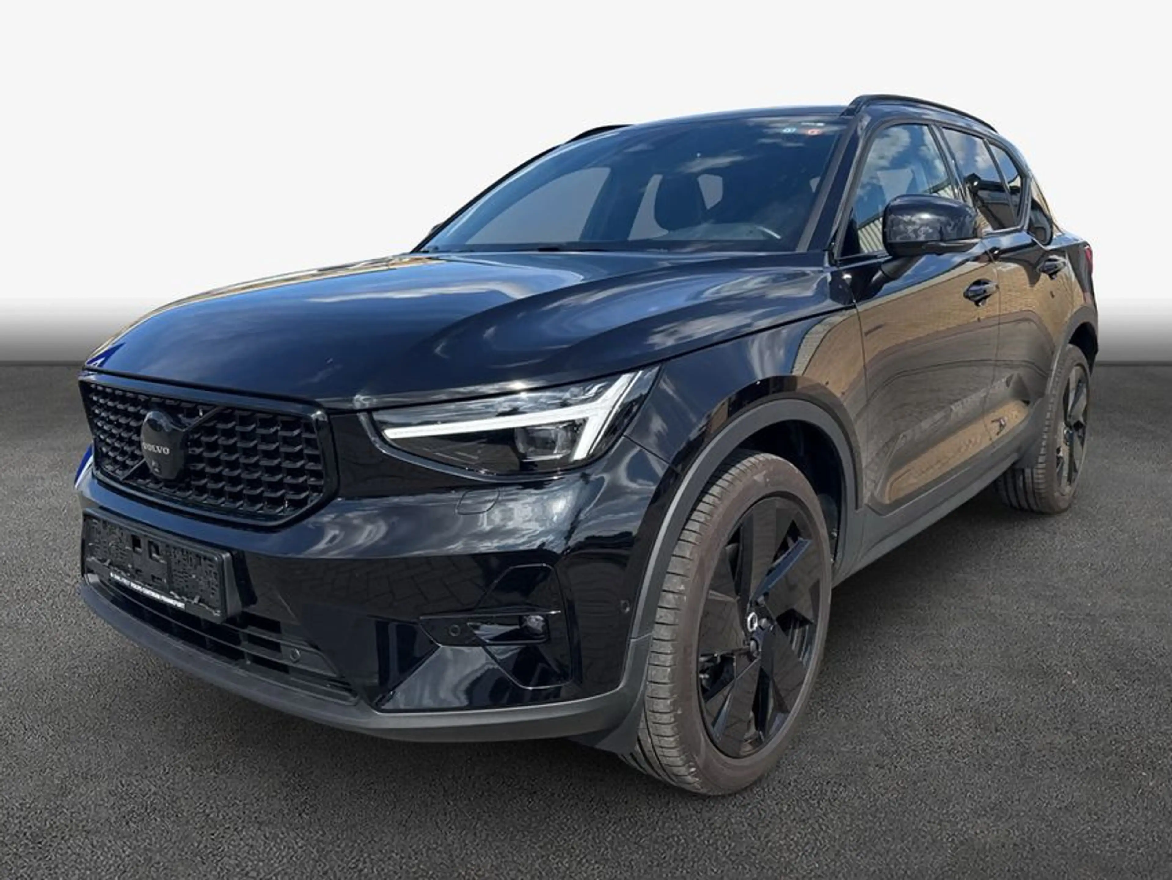 Volvo XC40 XC40 B3 B DKG Plus Black Edition — photo 6