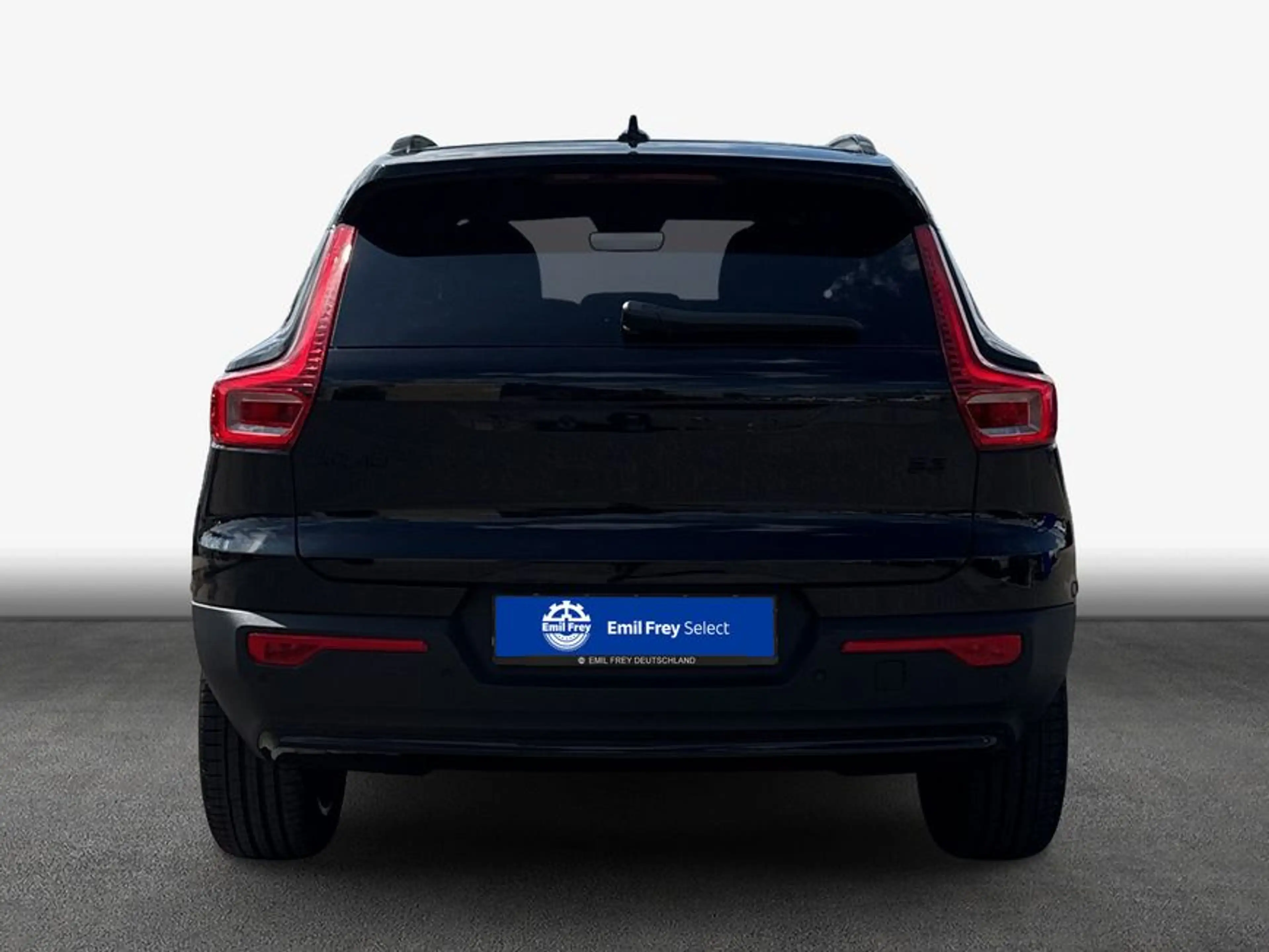 Volvo XC40 XC40 B3 B DKG Plus Black Edition — photo 5