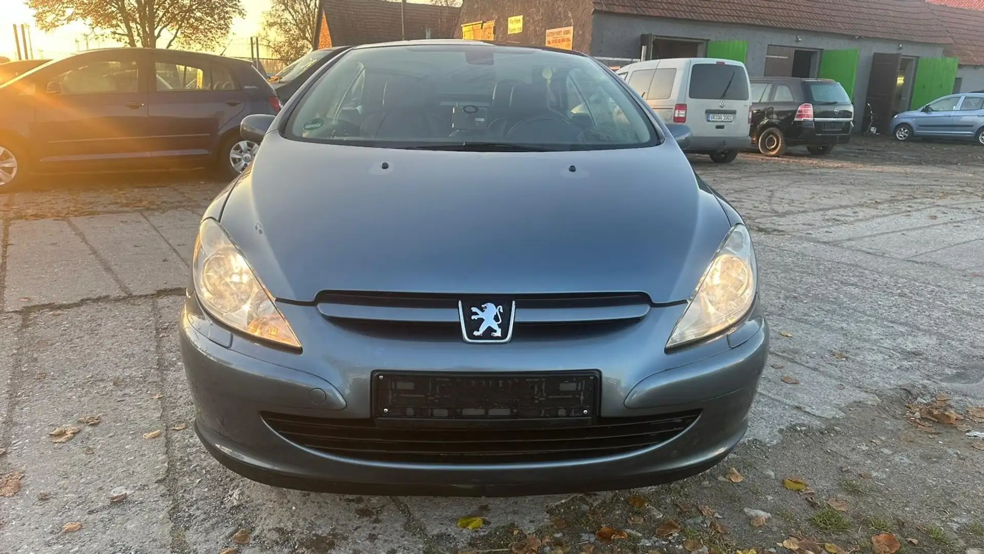 Peugeot 307 Basis **HU/AU NEU** Grau - 2