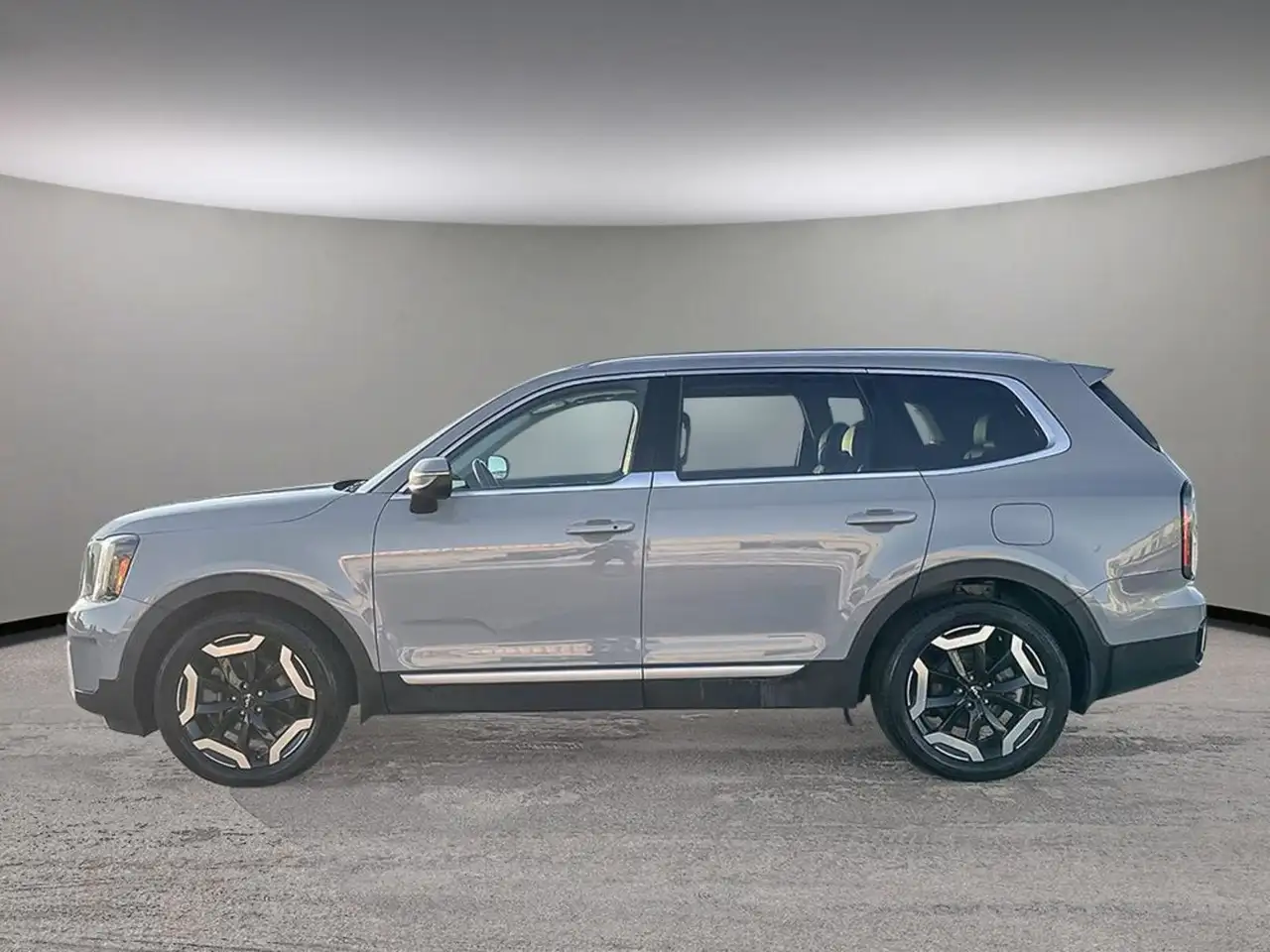 Kia Telluride снимка Kia Telluride