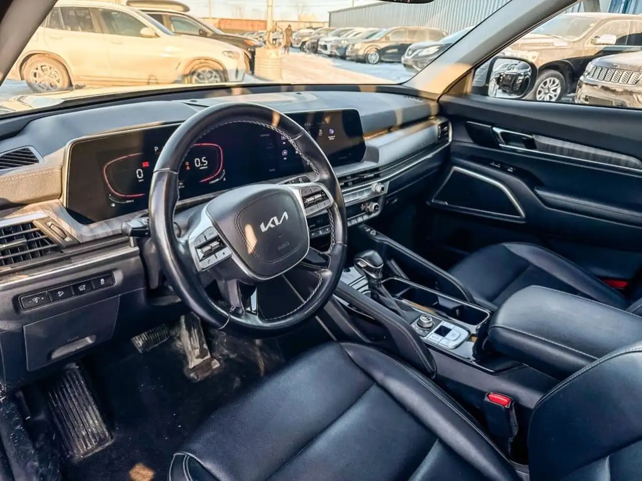 Kia Telluride снимка Kia Telluride