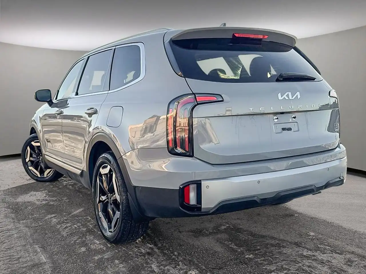 Kia Telluride снимка Kia Telluride