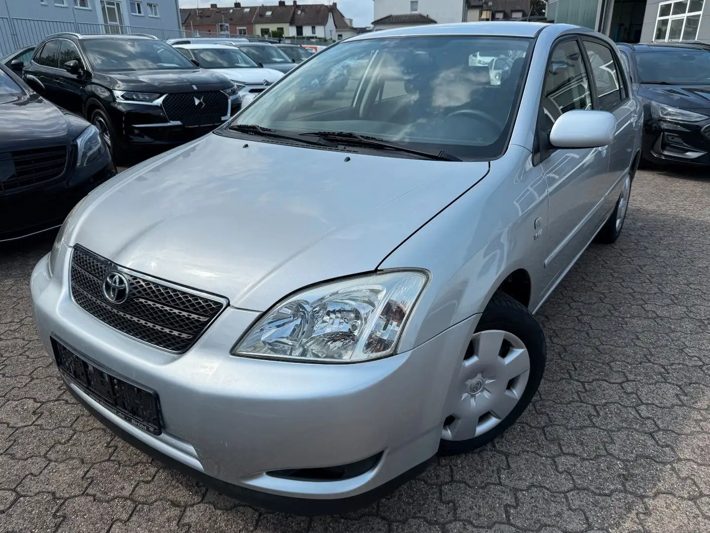 Toyota Corolla 1.4 Sol /Compact Klimaautomatik Silber - 2